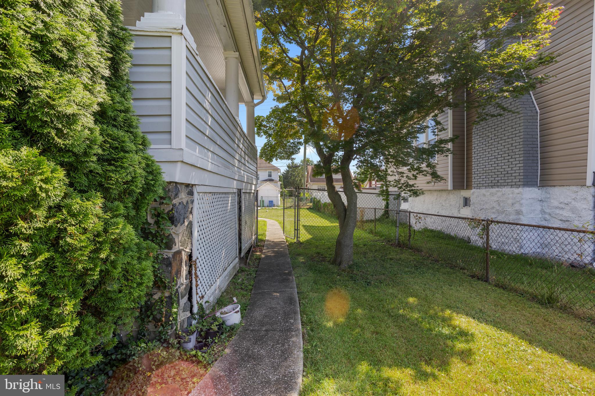 HOWARD PARK - Residential