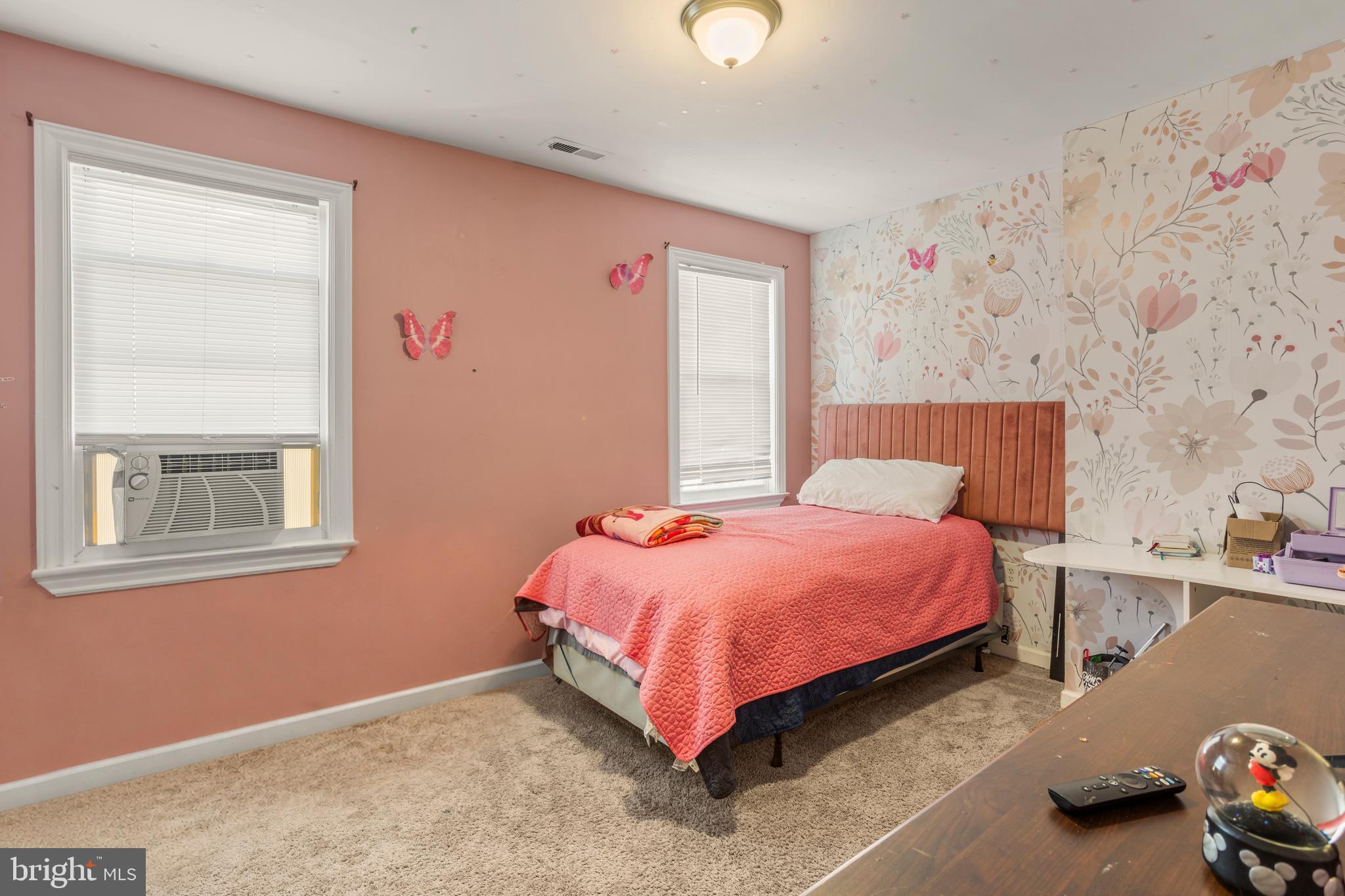 HOWARD PARK - Residential