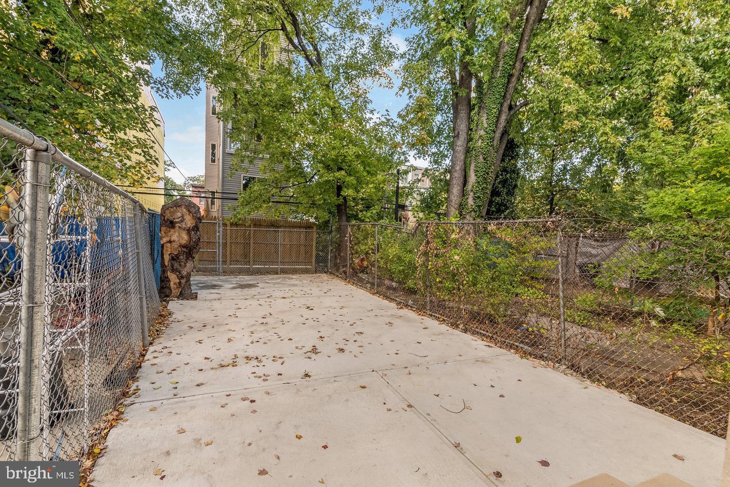 NORTH CENTRAL - Residential