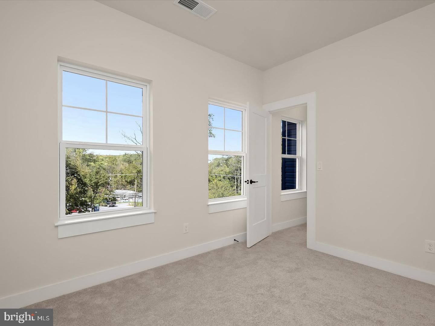WALNUT RIDGE - Residential