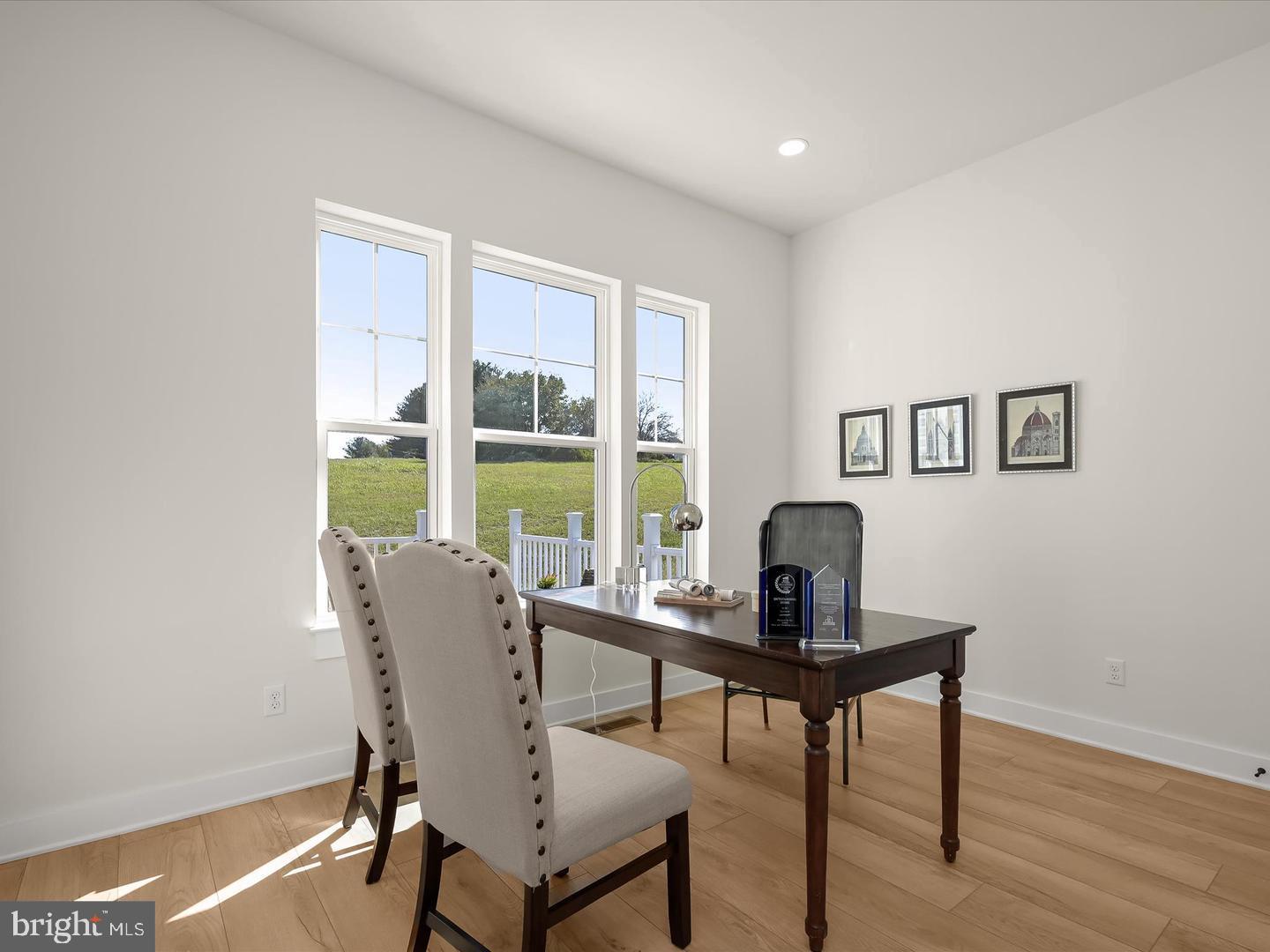 WALNUT RIDGE - Residential