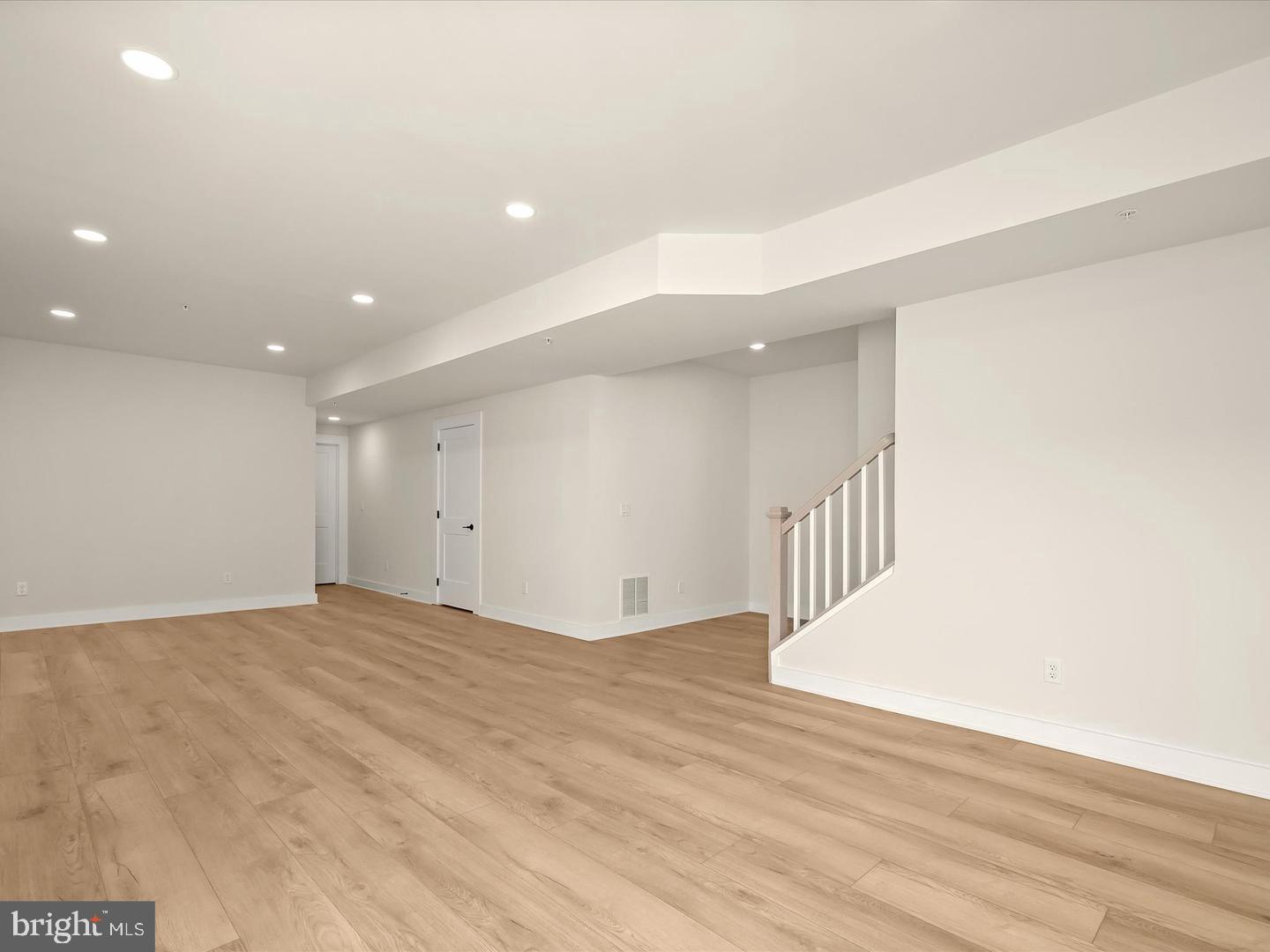 WALNUT RIDGE - Residential