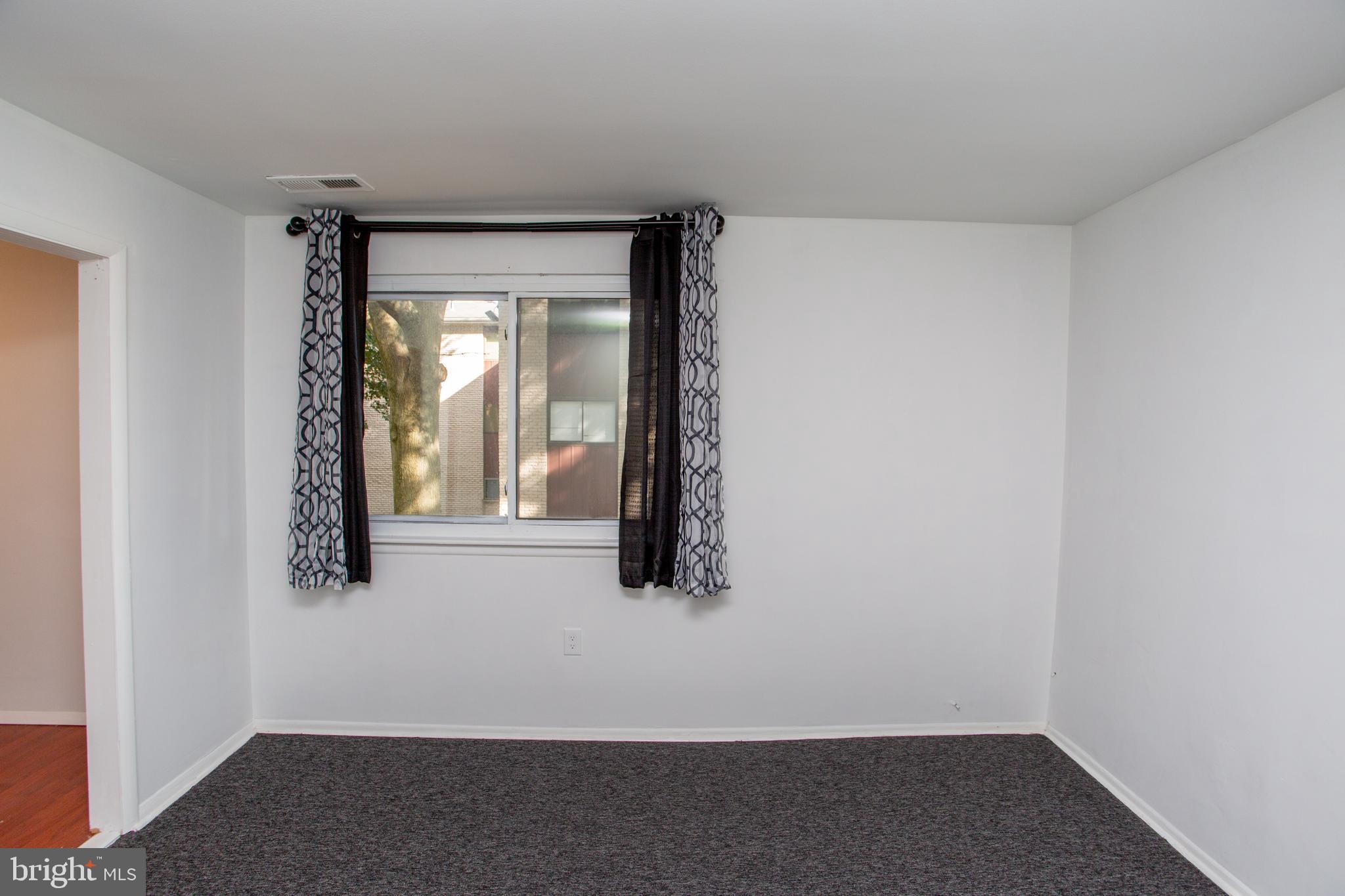 HOLMESBURG - Residential