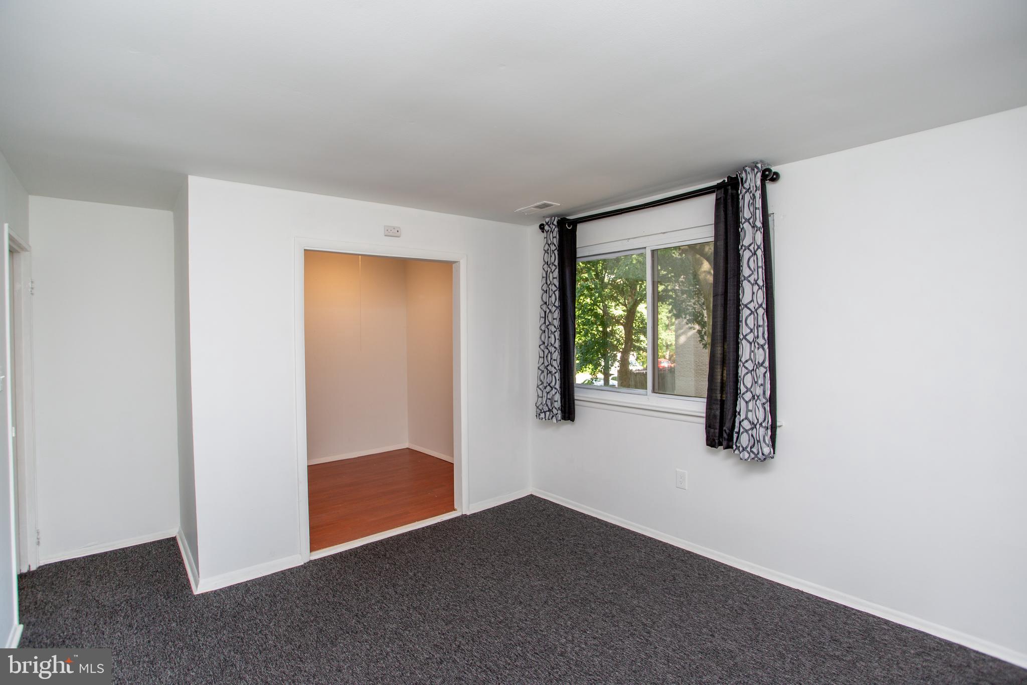 HOLMESBURG - Residential