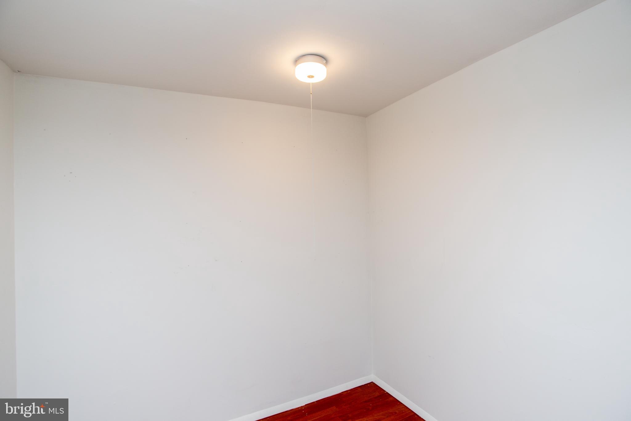 HOLMESBURG - Residential