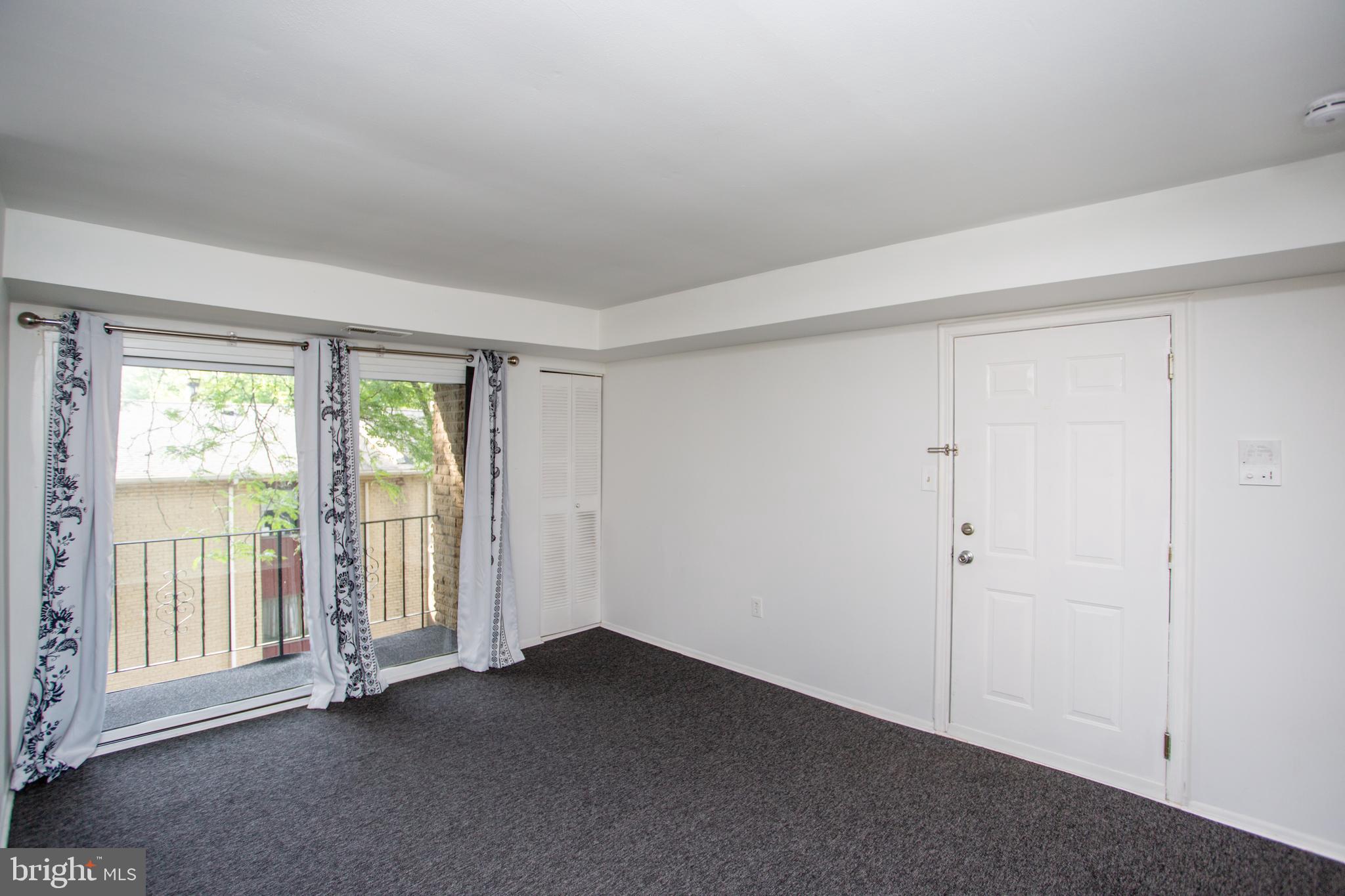 HOLMESBURG - Residential
