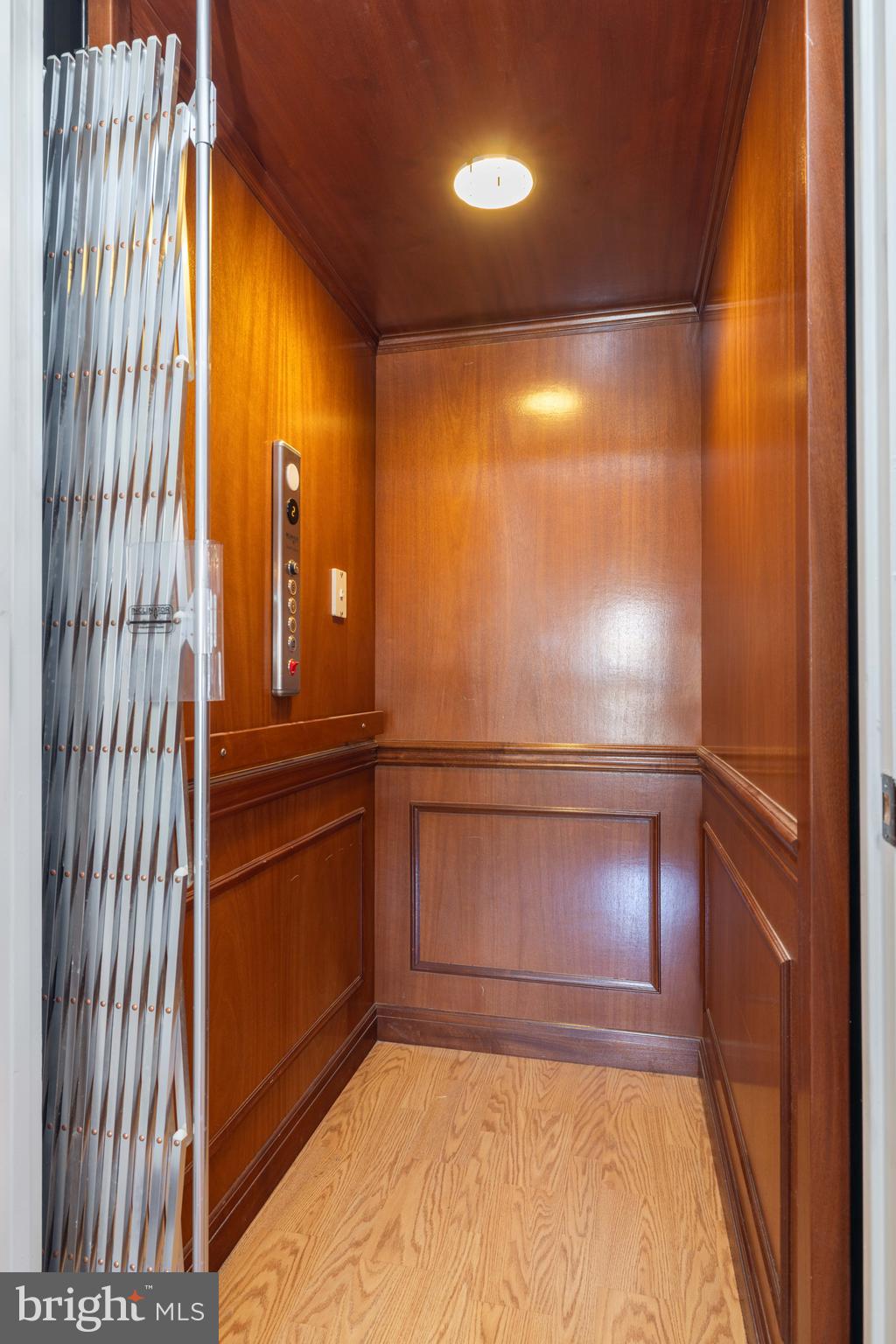 JUSTISON LANDING - Residential