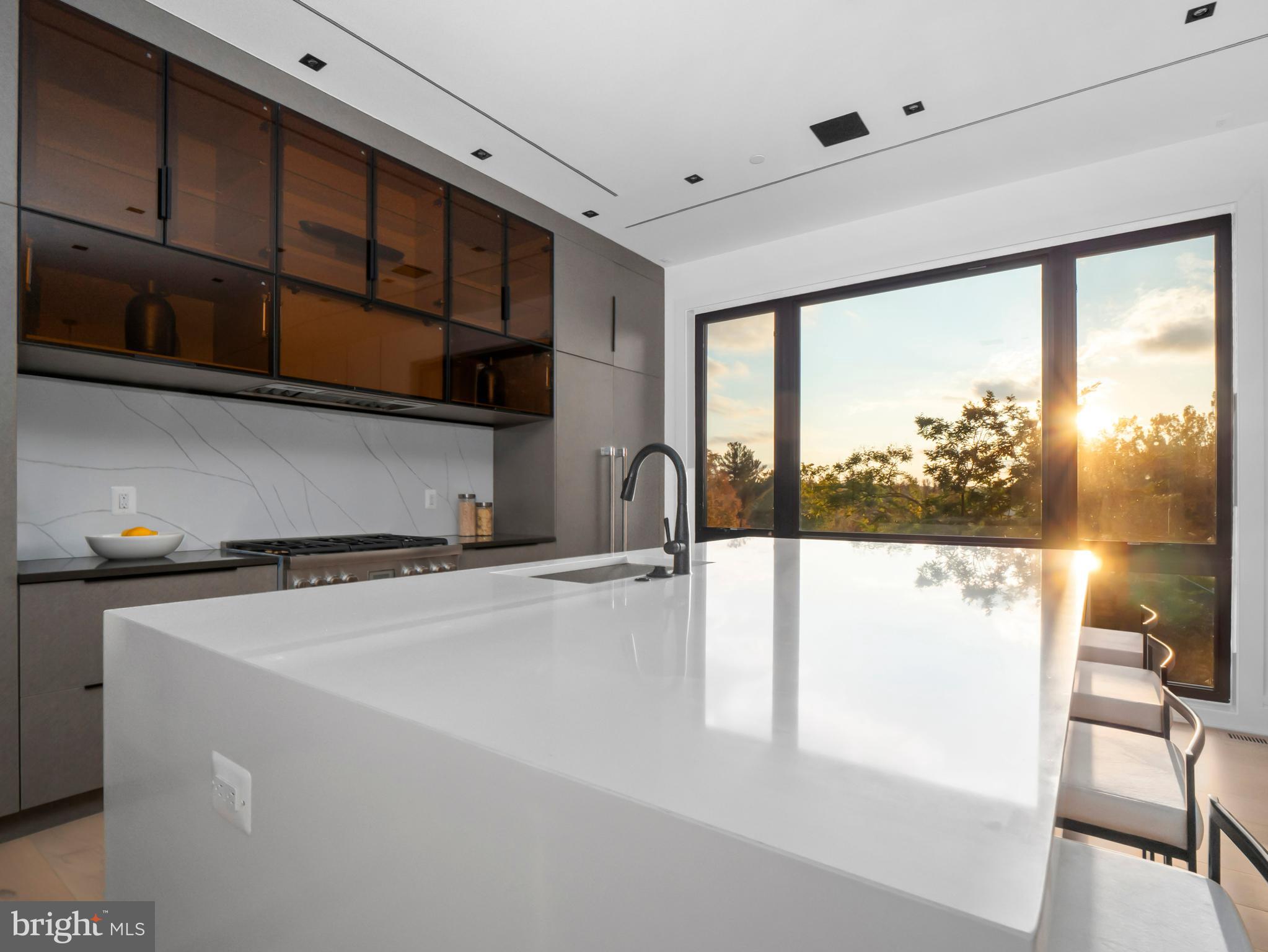 FAIRWAY HILLS - Residential