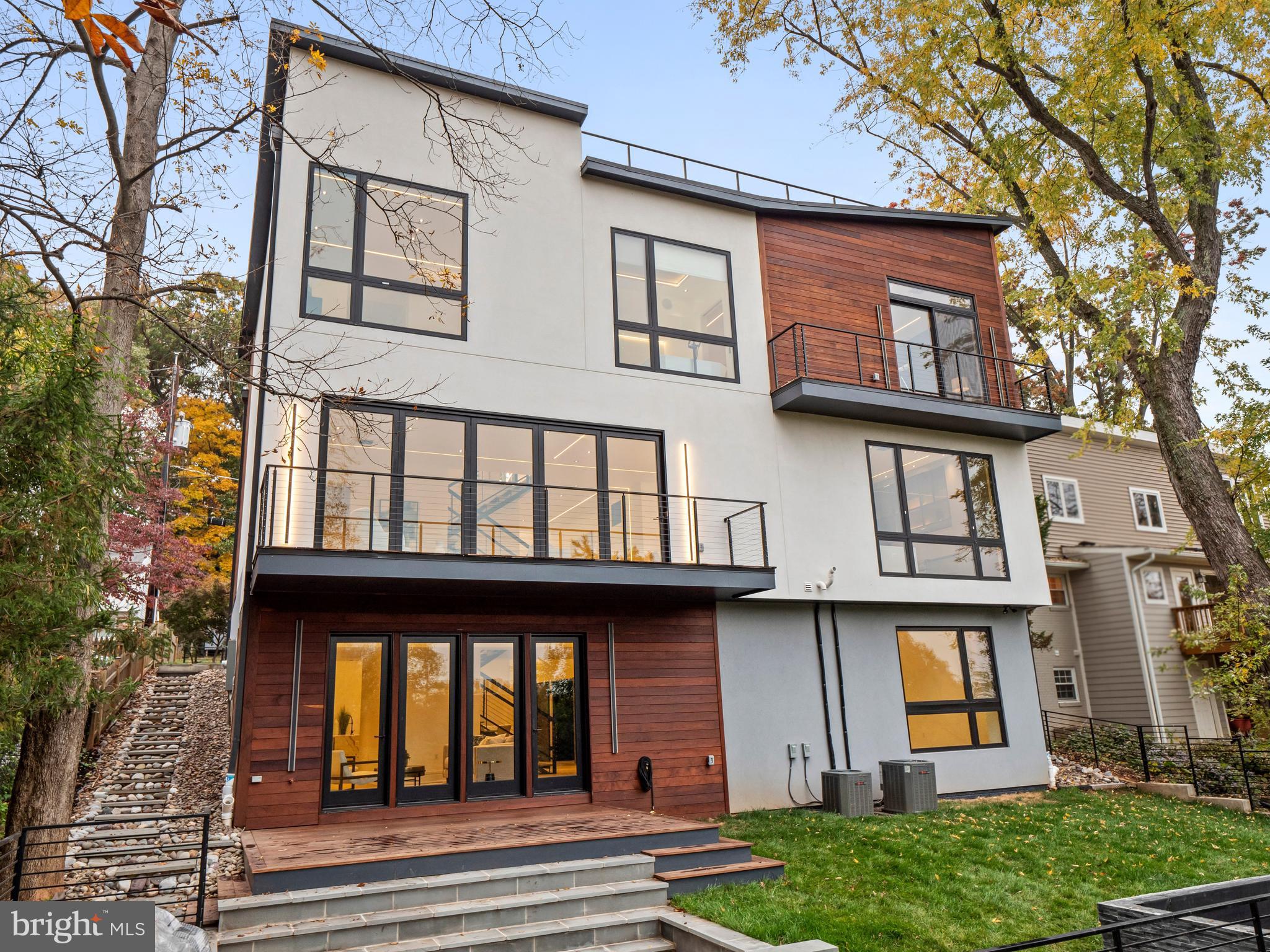 FAIRWAY HILLS - Residential