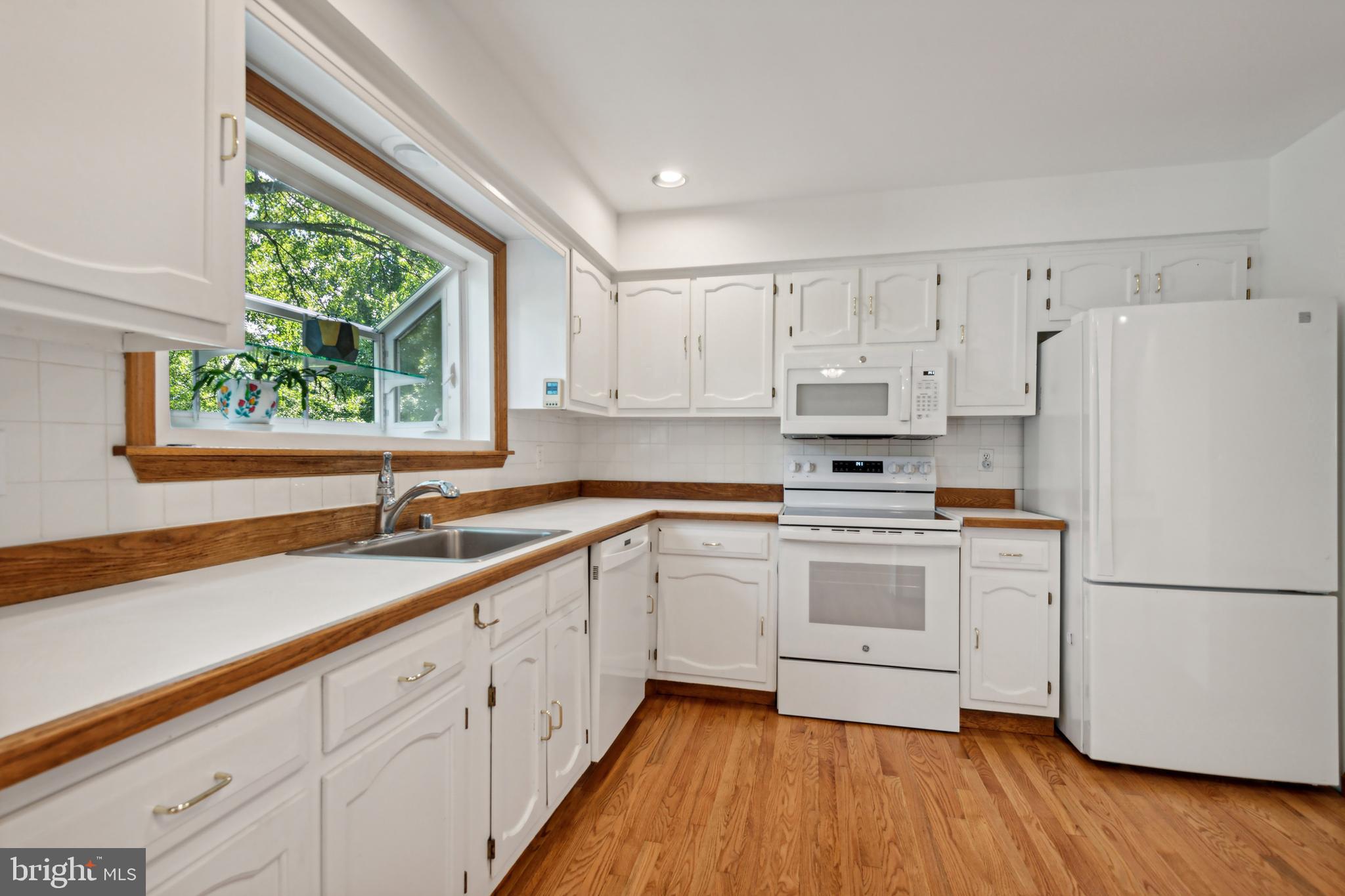 APPLE GREENE - Residential