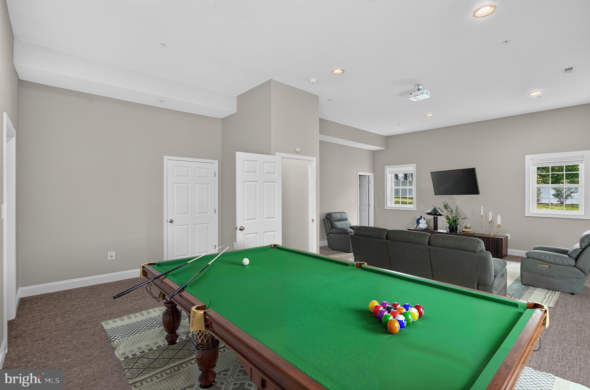 LENNOX PARK - Residential