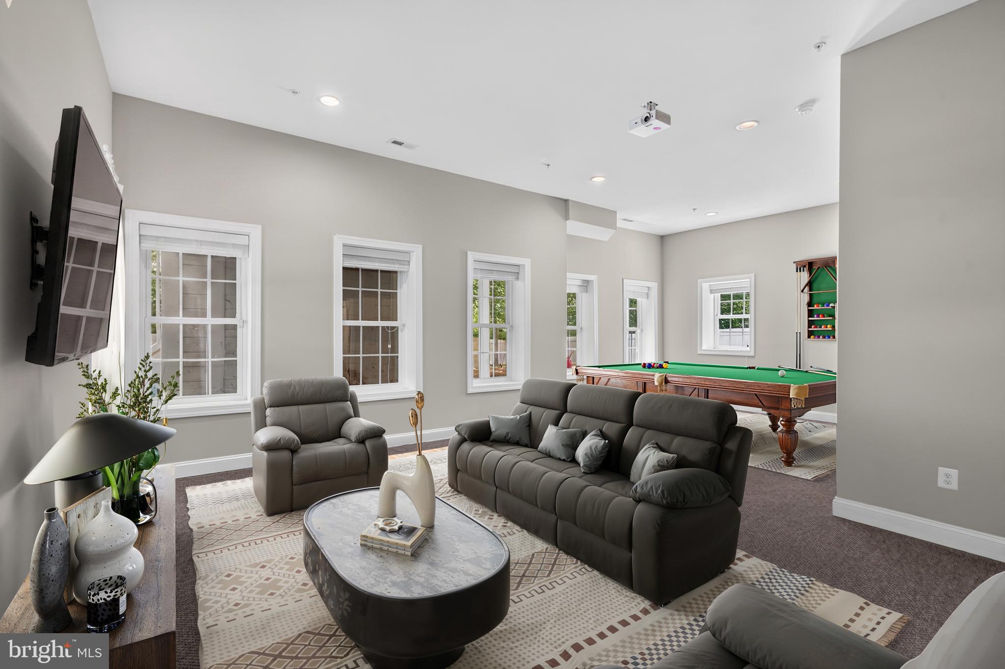 LENNOX PARK - Residential