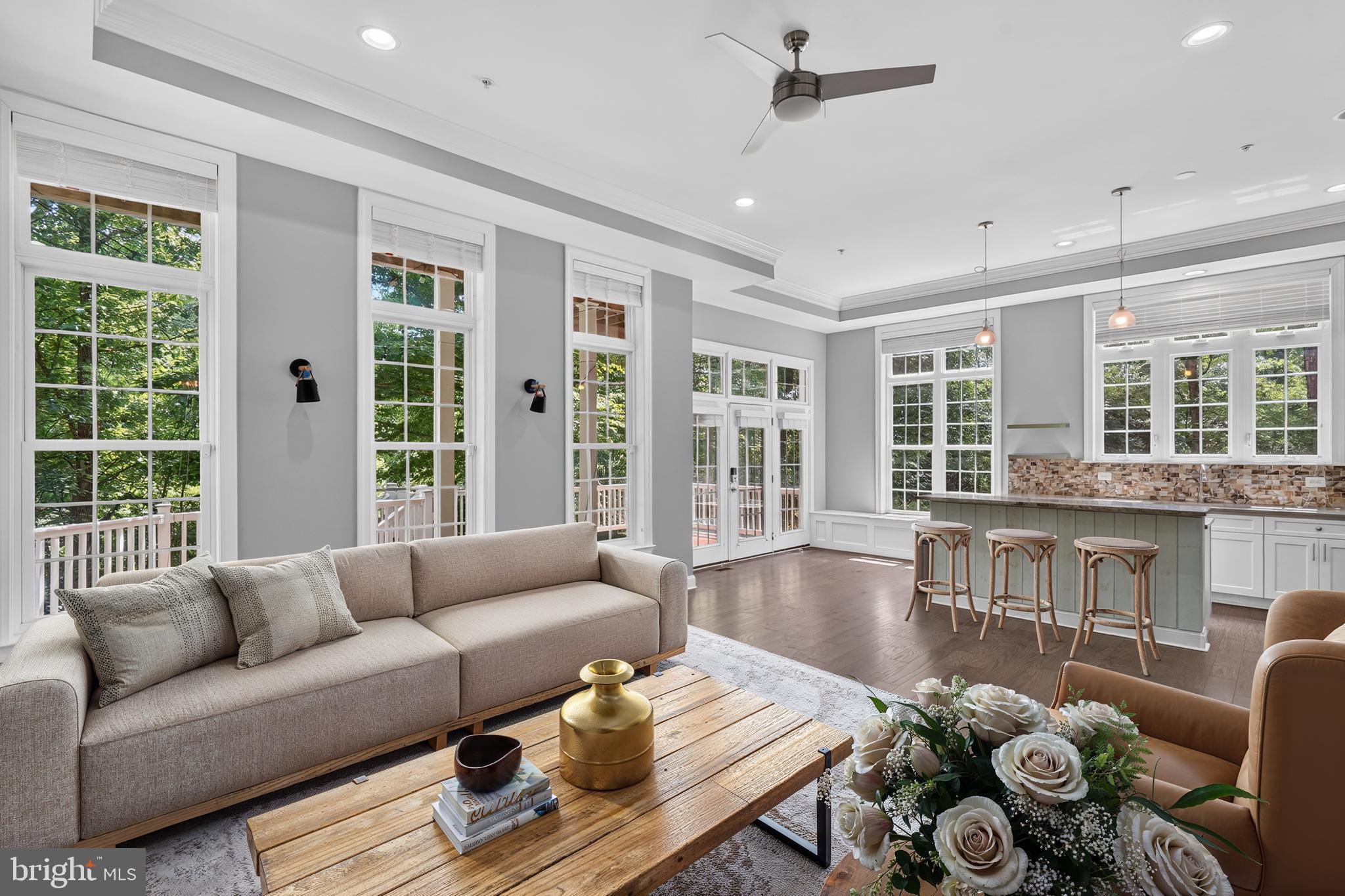 LENNOX PARK - Residential