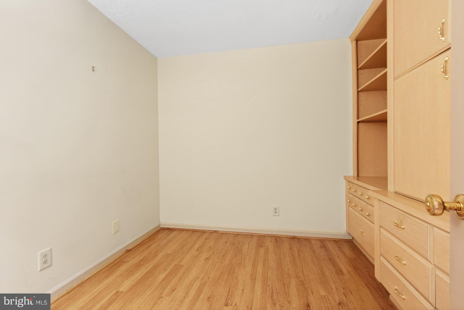PENN WYNNE - Residential