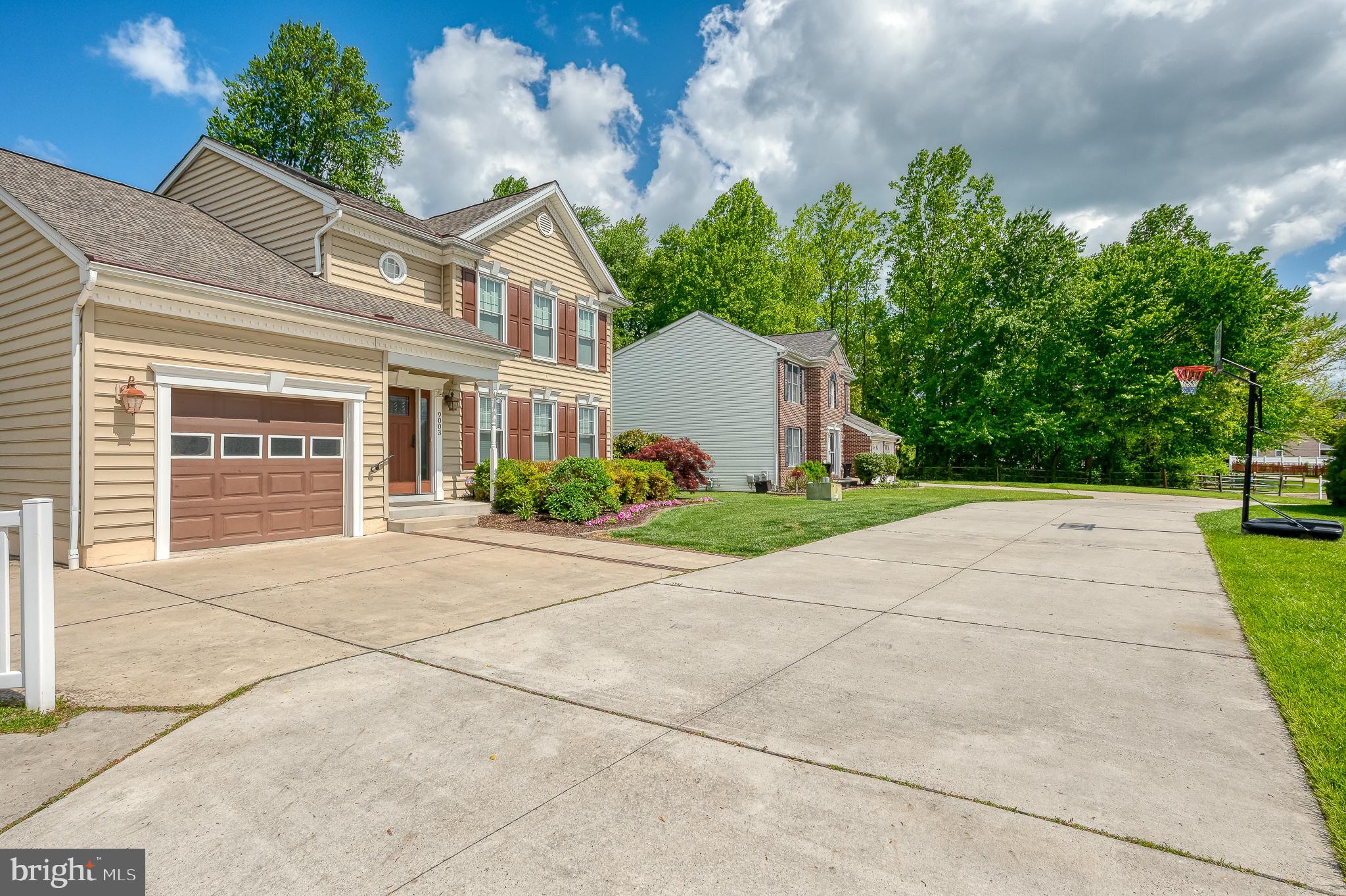 BROOKHURST - Residential