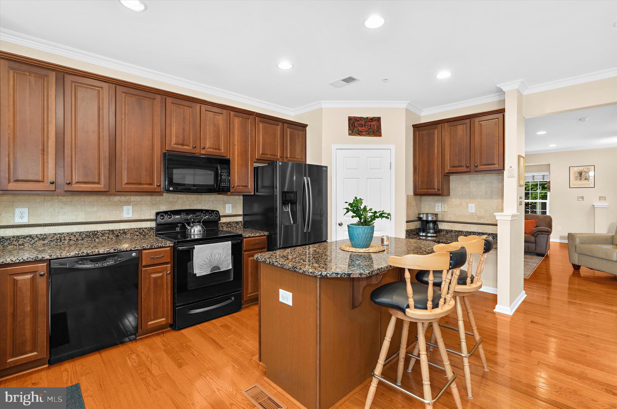 EASTON - Residential
