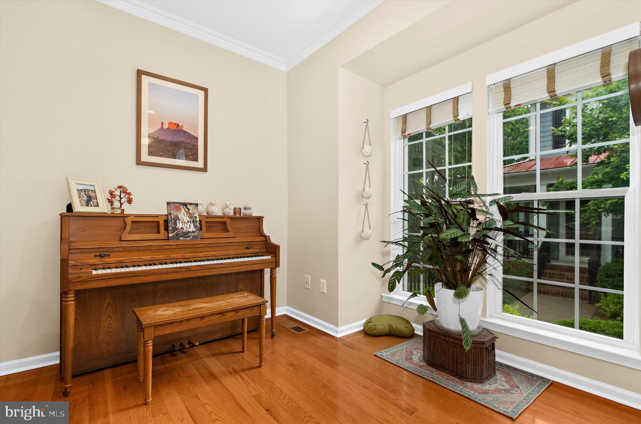 EASTON - Residential