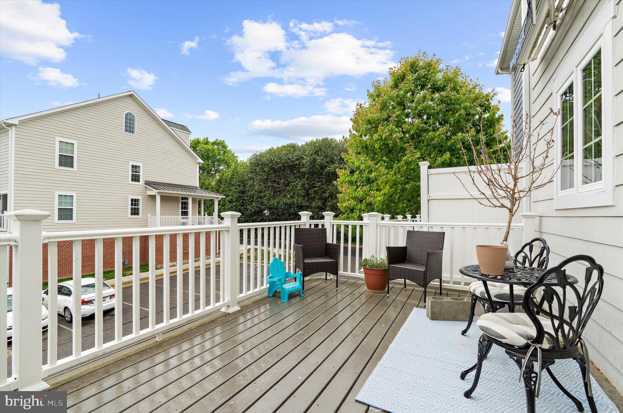 EASTON - Residential