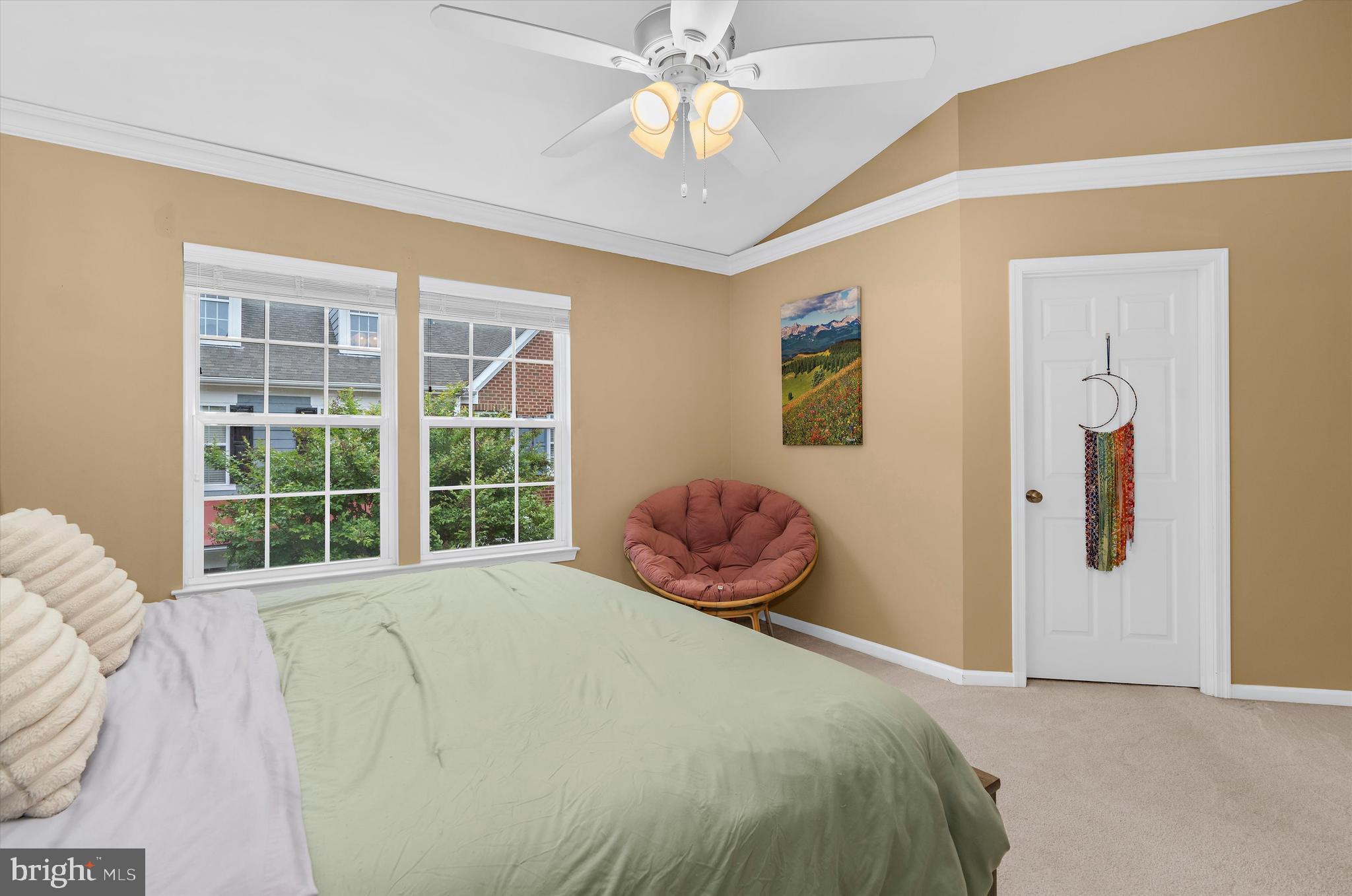 EASTON - Residential