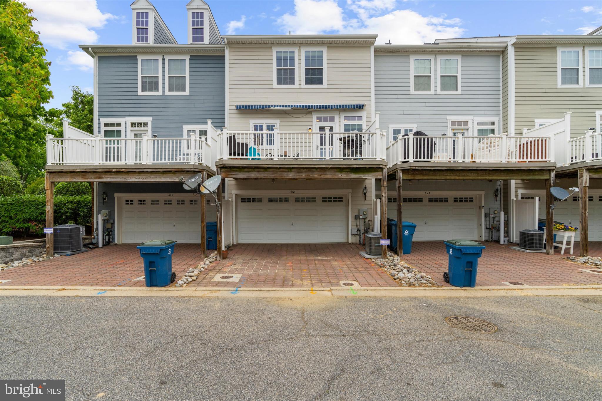 EASTON - Residential