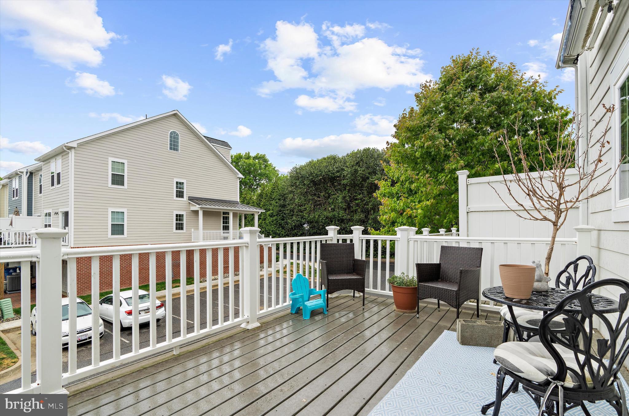 EASTON - Residential