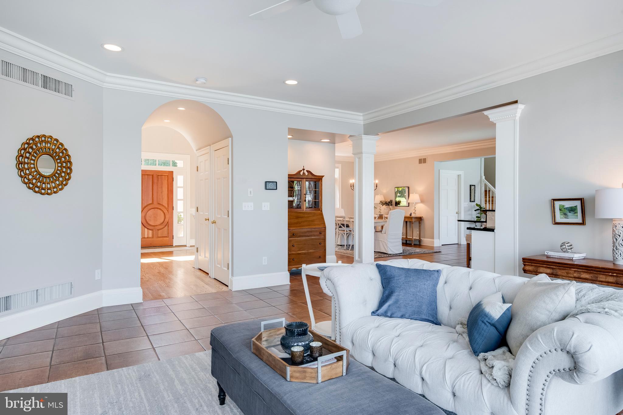 ULMSTEAD POINT - Residential