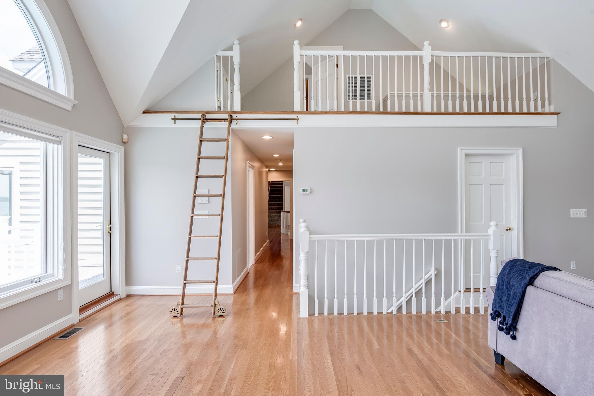 ULMSTEAD POINT - Residential