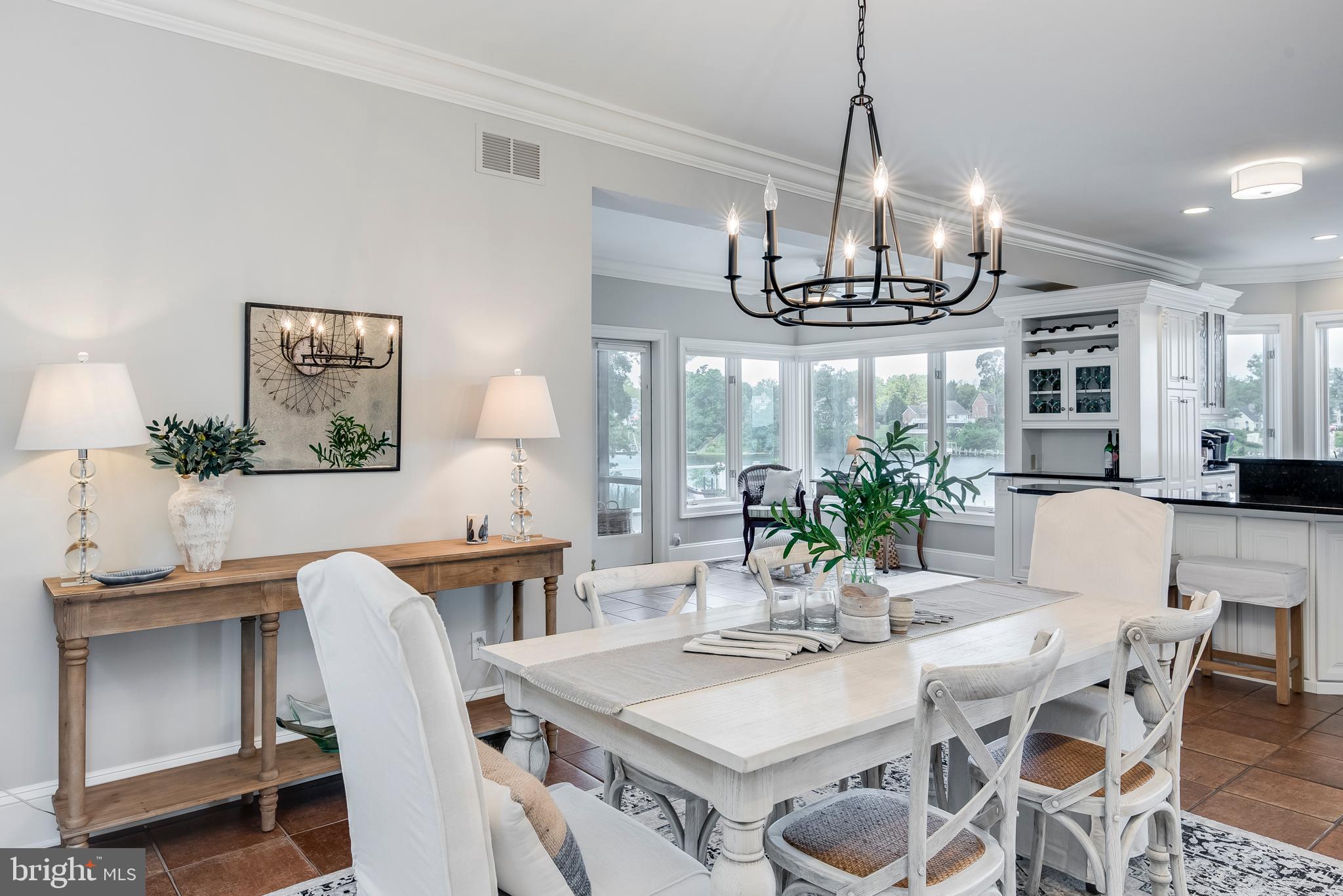 ULMSTEAD POINT - Residential