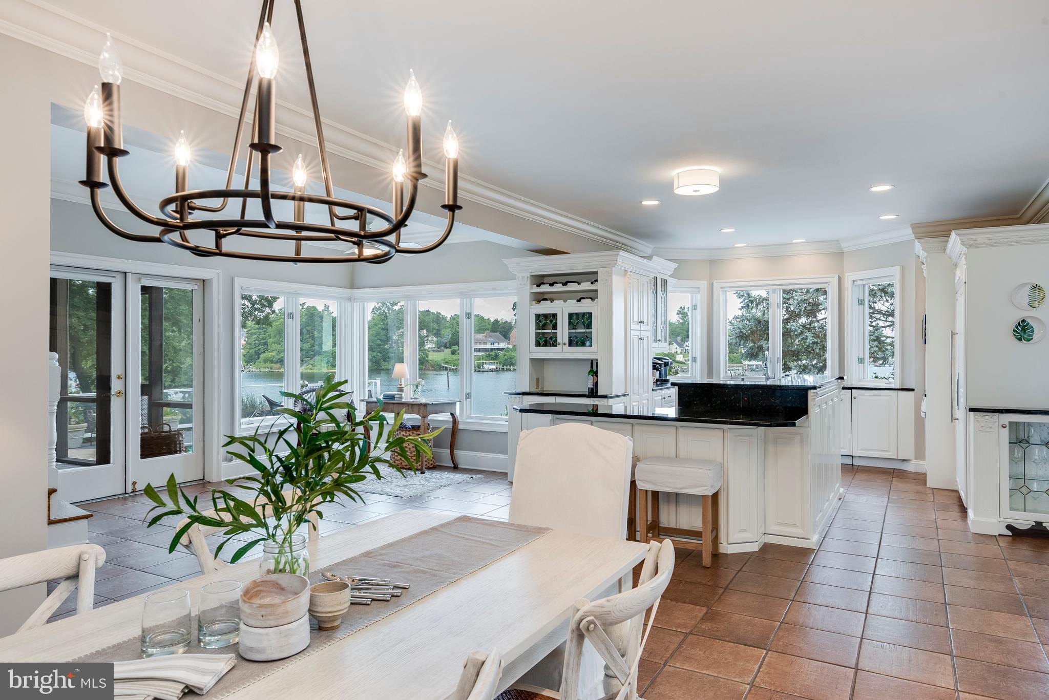 ULMSTEAD POINT - Residential