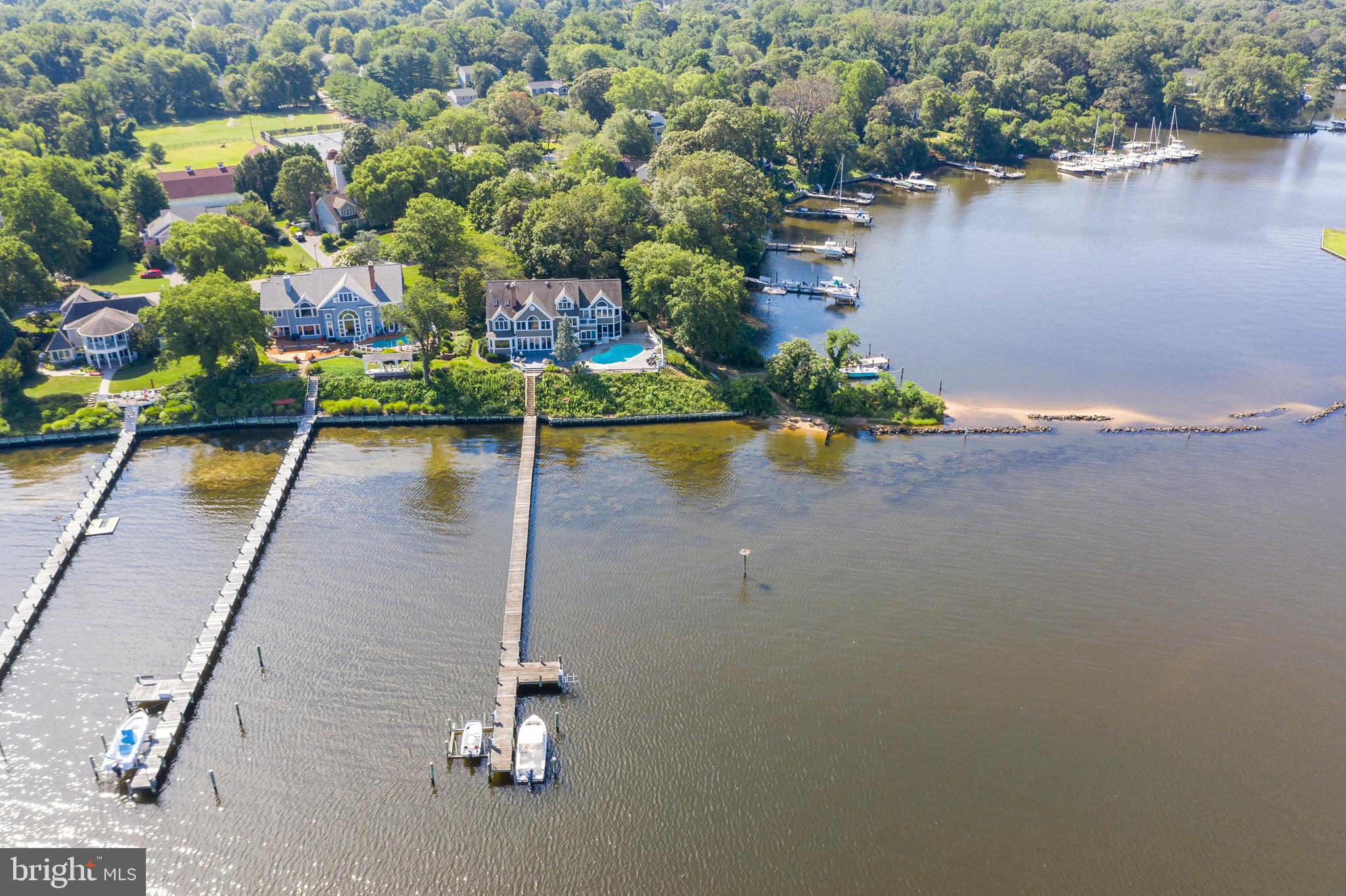 ULMSTEAD POINT - Residential