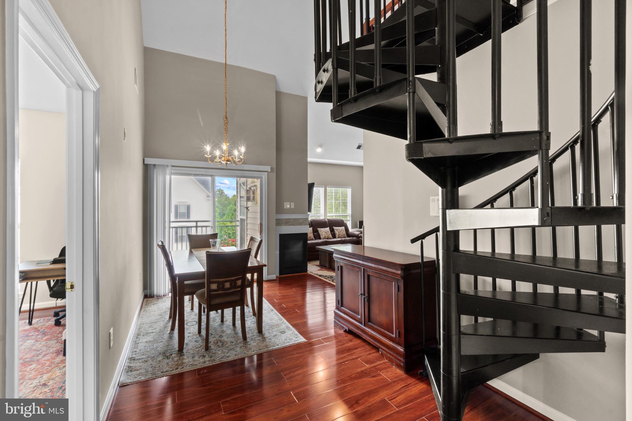 BOWIE TOWERS - Residential