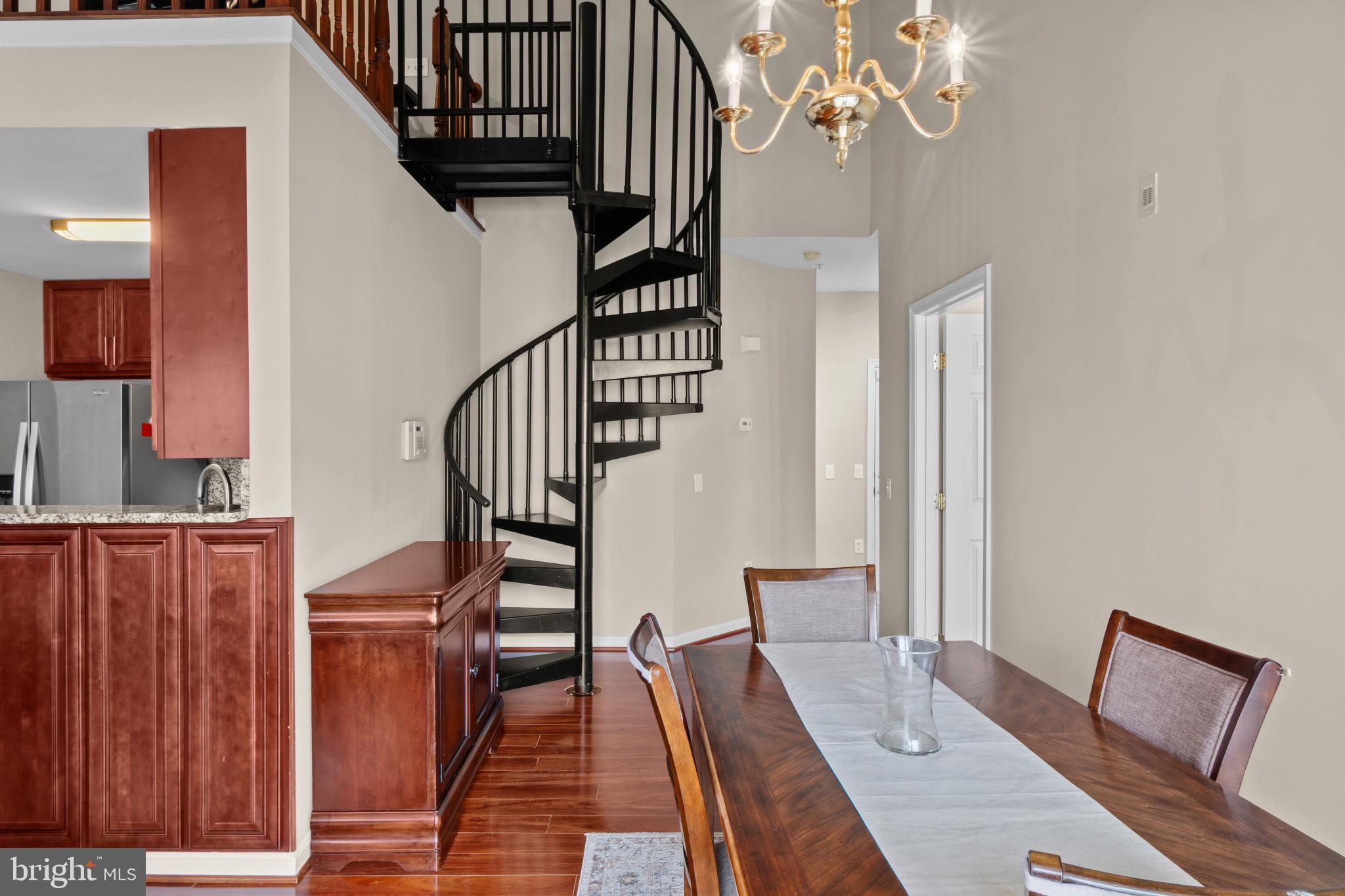 BOWIE TOWERS - Residential