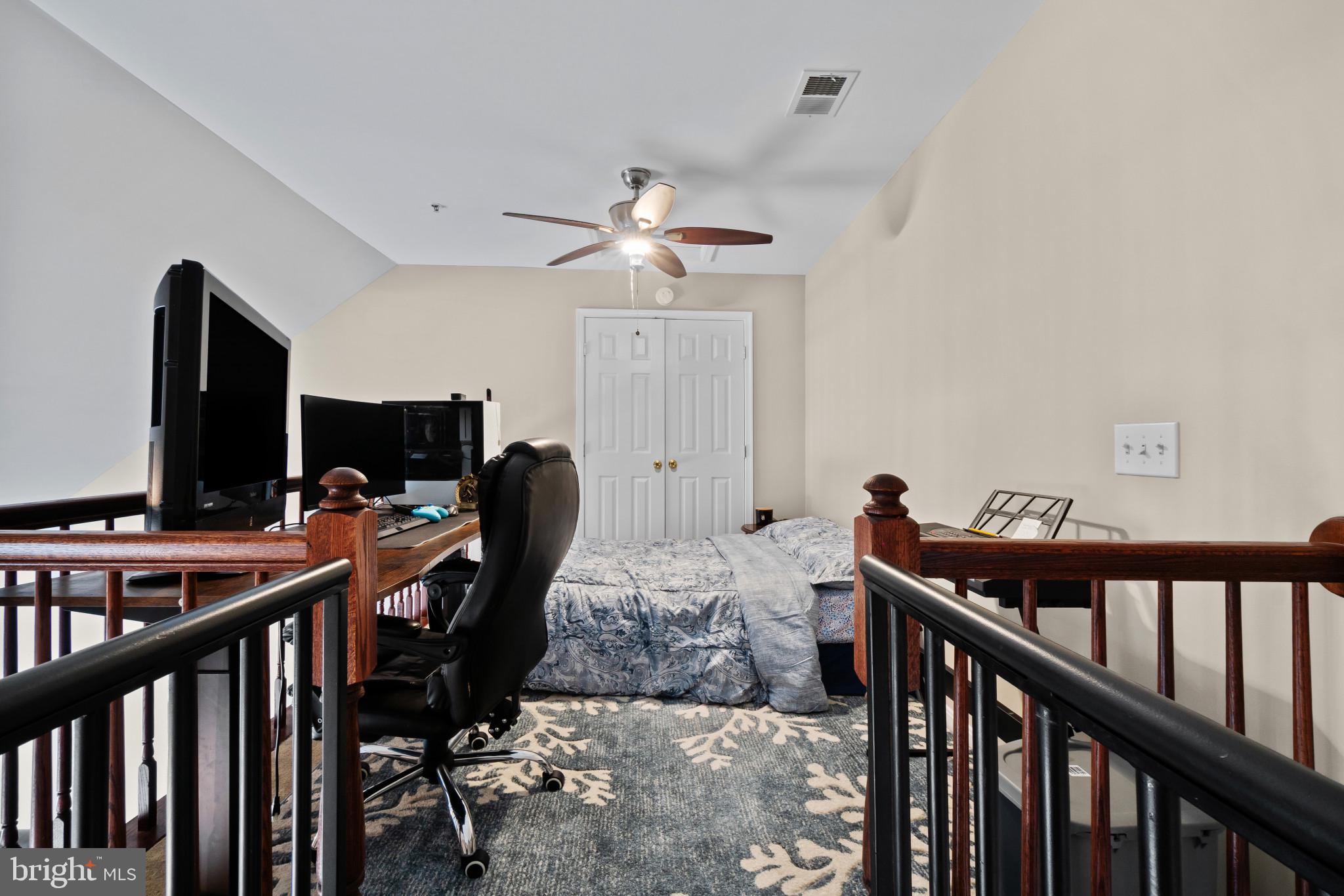 BOWIE TOWERS - Residential