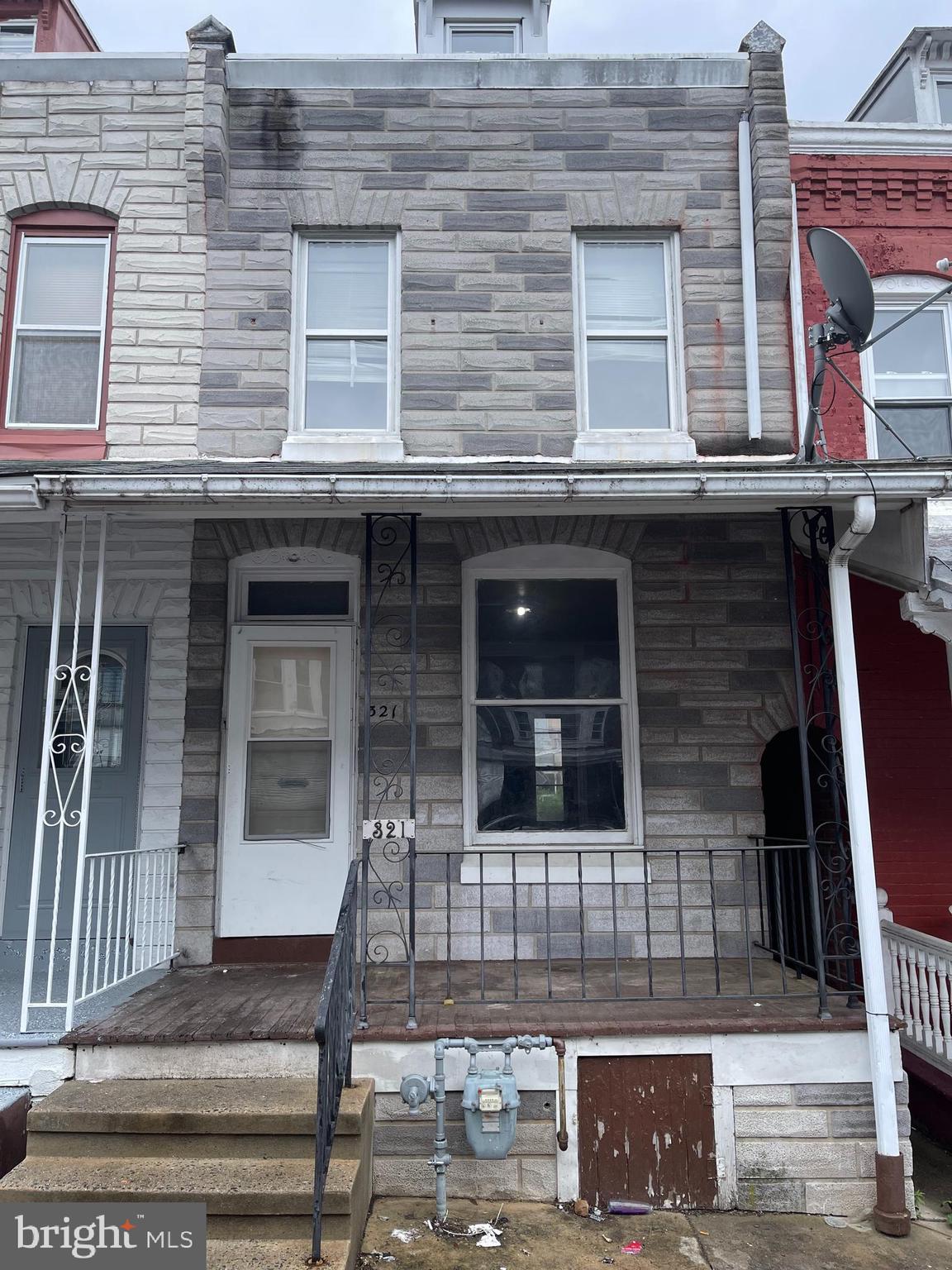 FOR RENT - BEAUTIFUL  MOUNTIONOUS VIEWS 

ALL VOUCHERS AND PROGRAMS ACCEPTED BY THE LANDLORD. 

321 S 17TH 1/2 STREET, EAST READING,  PA.

Welcome to your new home in Reading, PA! This charming 3-bedroom, 1.5-bathroom property offers a comfortable living space of 1,170 square feet, perfect for families or anyone looking for room to grow. With its attractive stone exterior and inviting front porch, this residence is sure to make a great first impression. The spacious layout features large windows that fill the home with natural light, complemented by vibrant red curtains that add a cozy touch.

Situated conveniently close to Reading Hospital and local schools, this home is perfect for those seeking accessibility. Enjoy nearby parks, such as City Park and Pendora Park, within walking distance for outdoor activities. Pets are welcome, making it great for animal lovers. 

Don't miss out on this opportunity! Reach out today to schedule a viewing and see how this property can be your next perfect home!