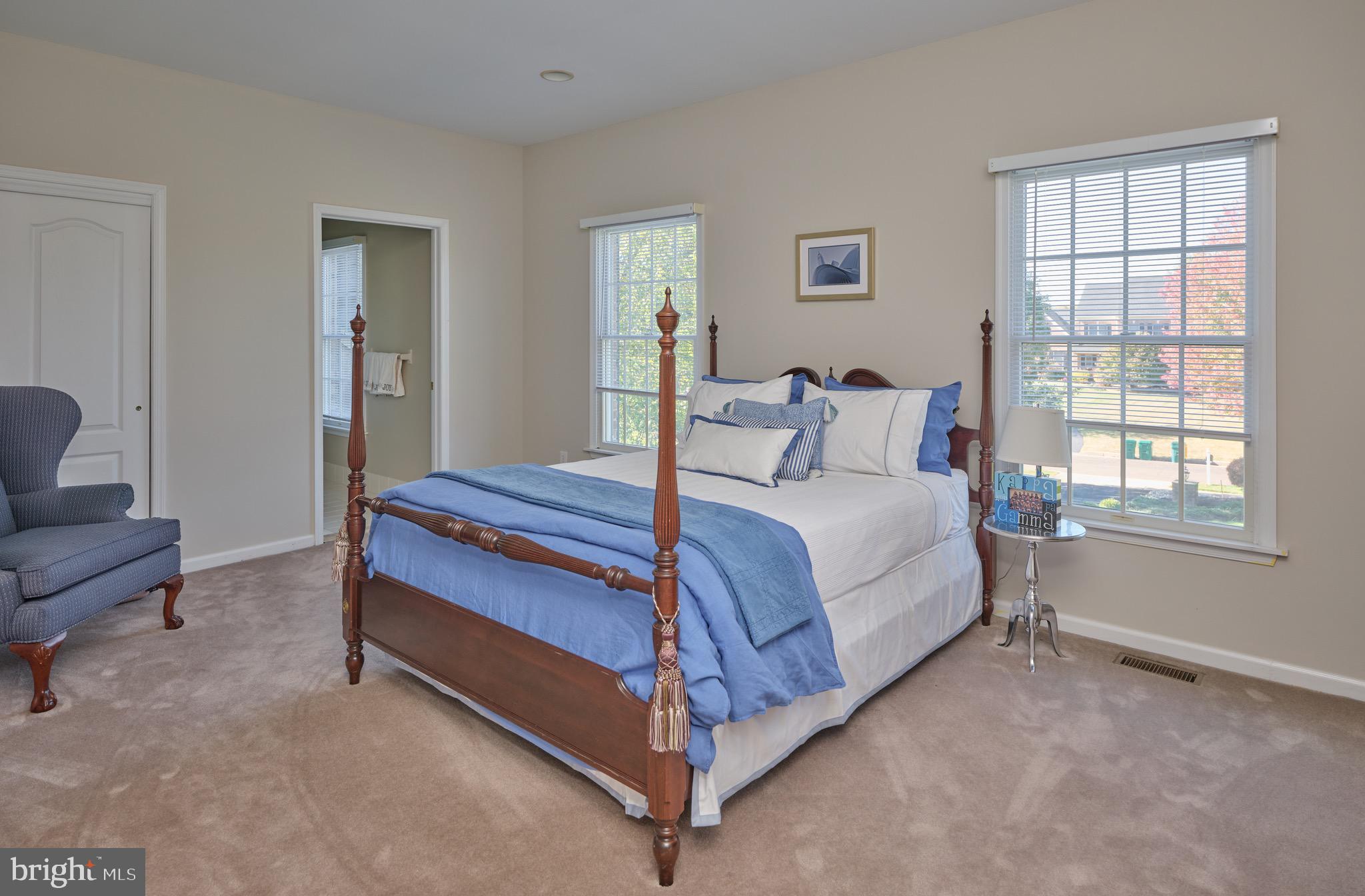 PICKERING CHASE - Residential