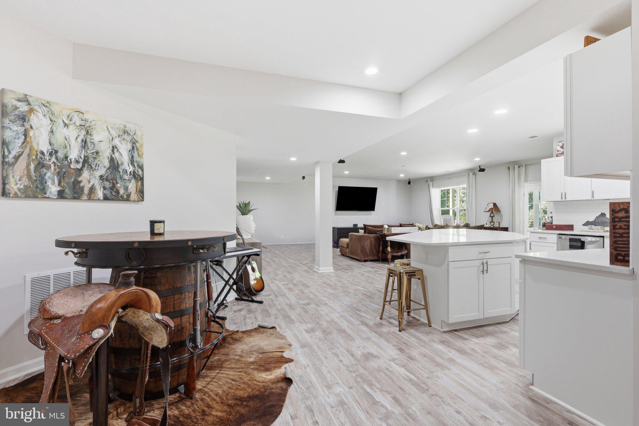 BROOKSIDE - Residential