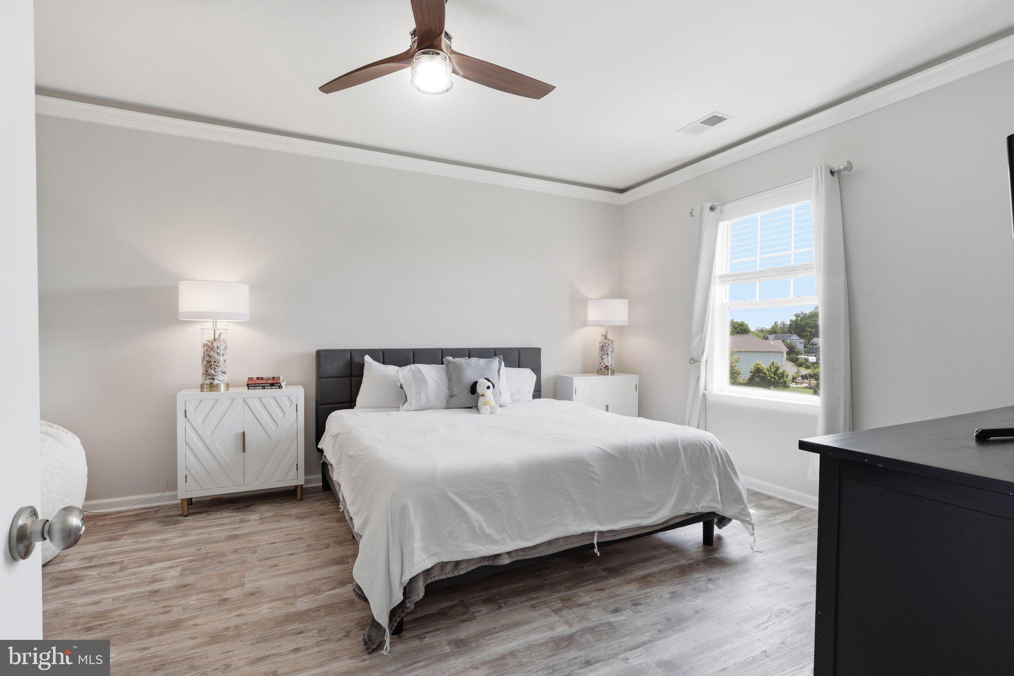 BROOKSIDE - Residential