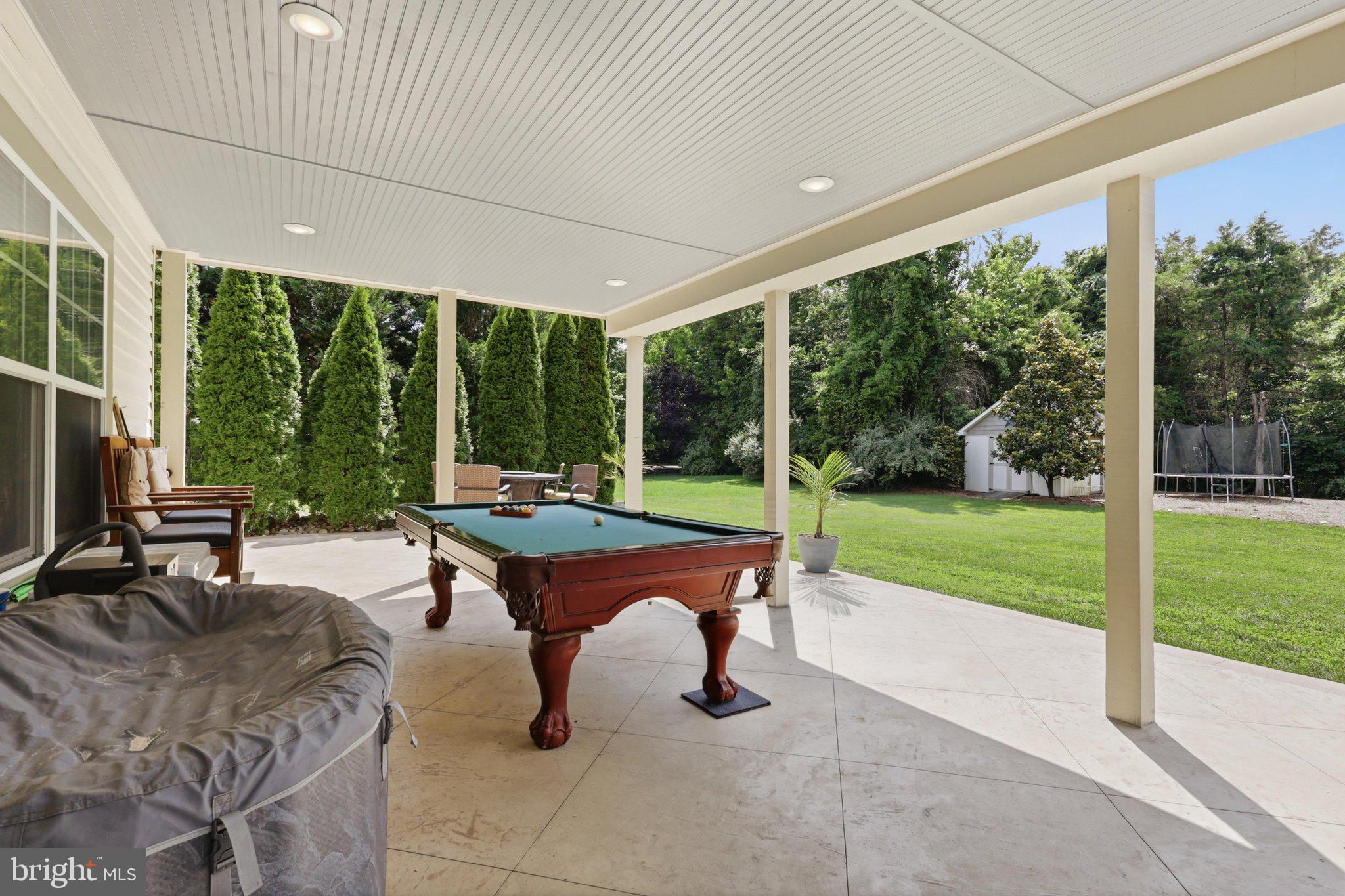 BROOKSIDE - Residential