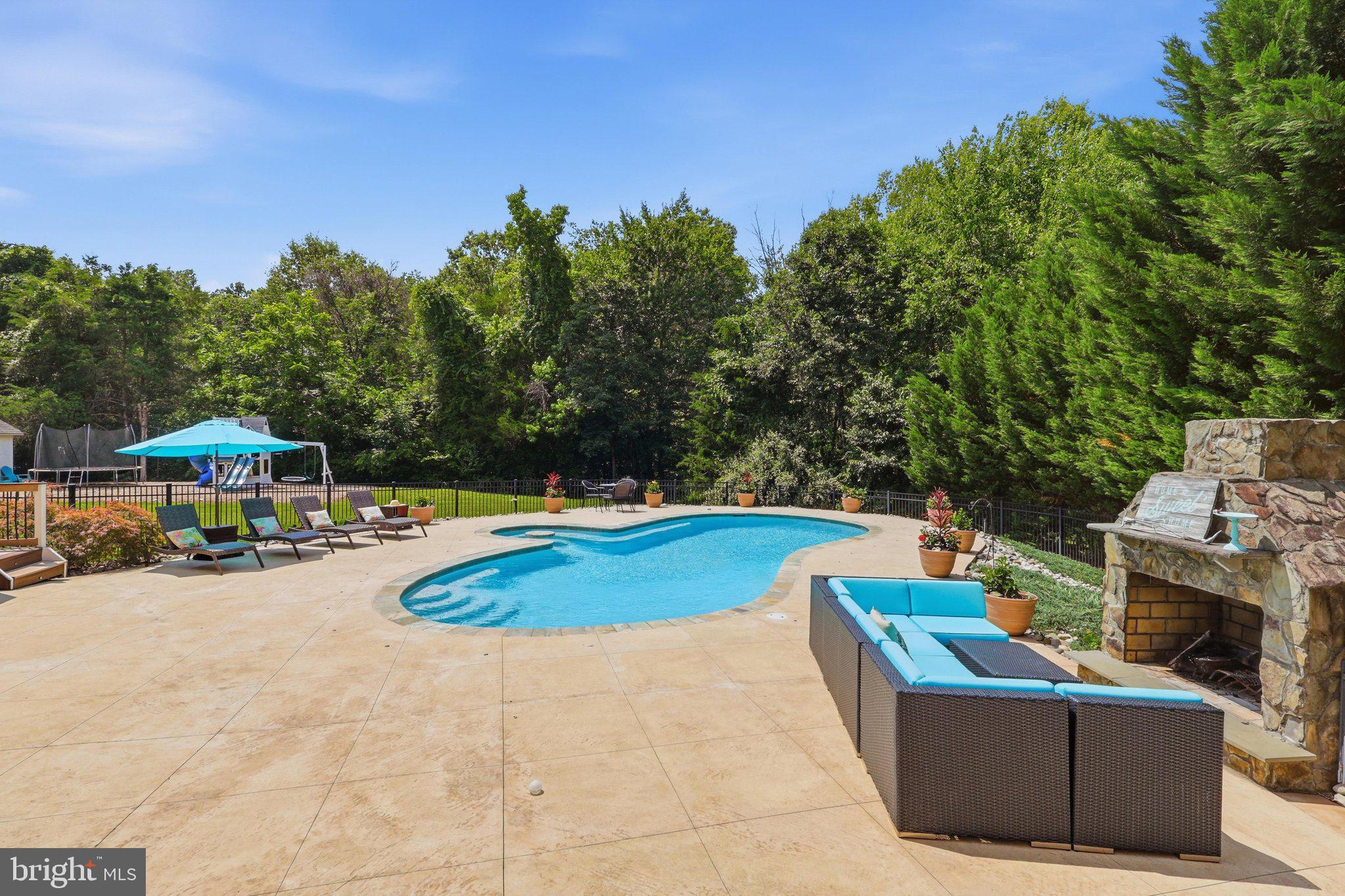 BROOKSIDE - Residential
