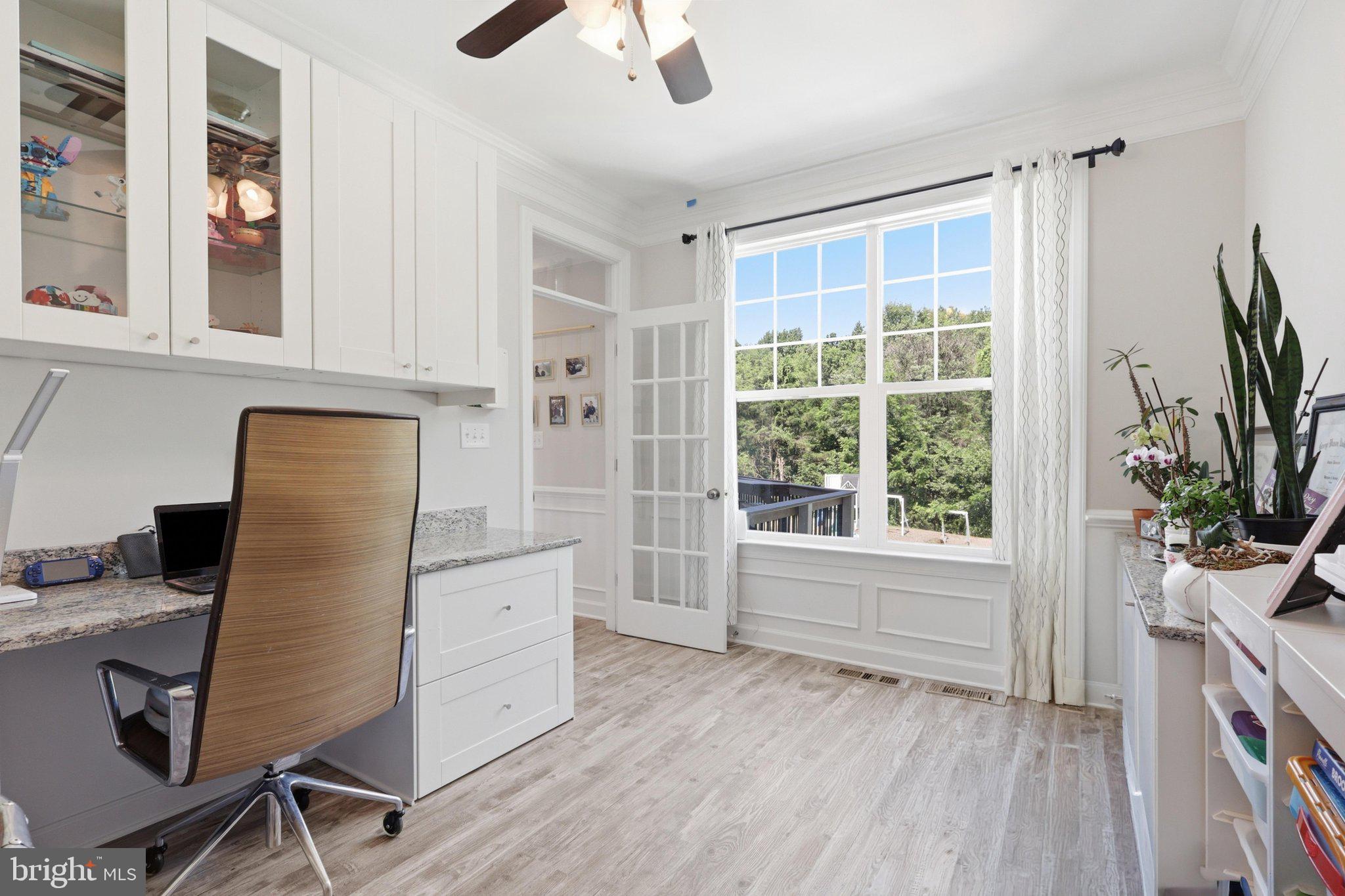BROOKSIDE - Residential