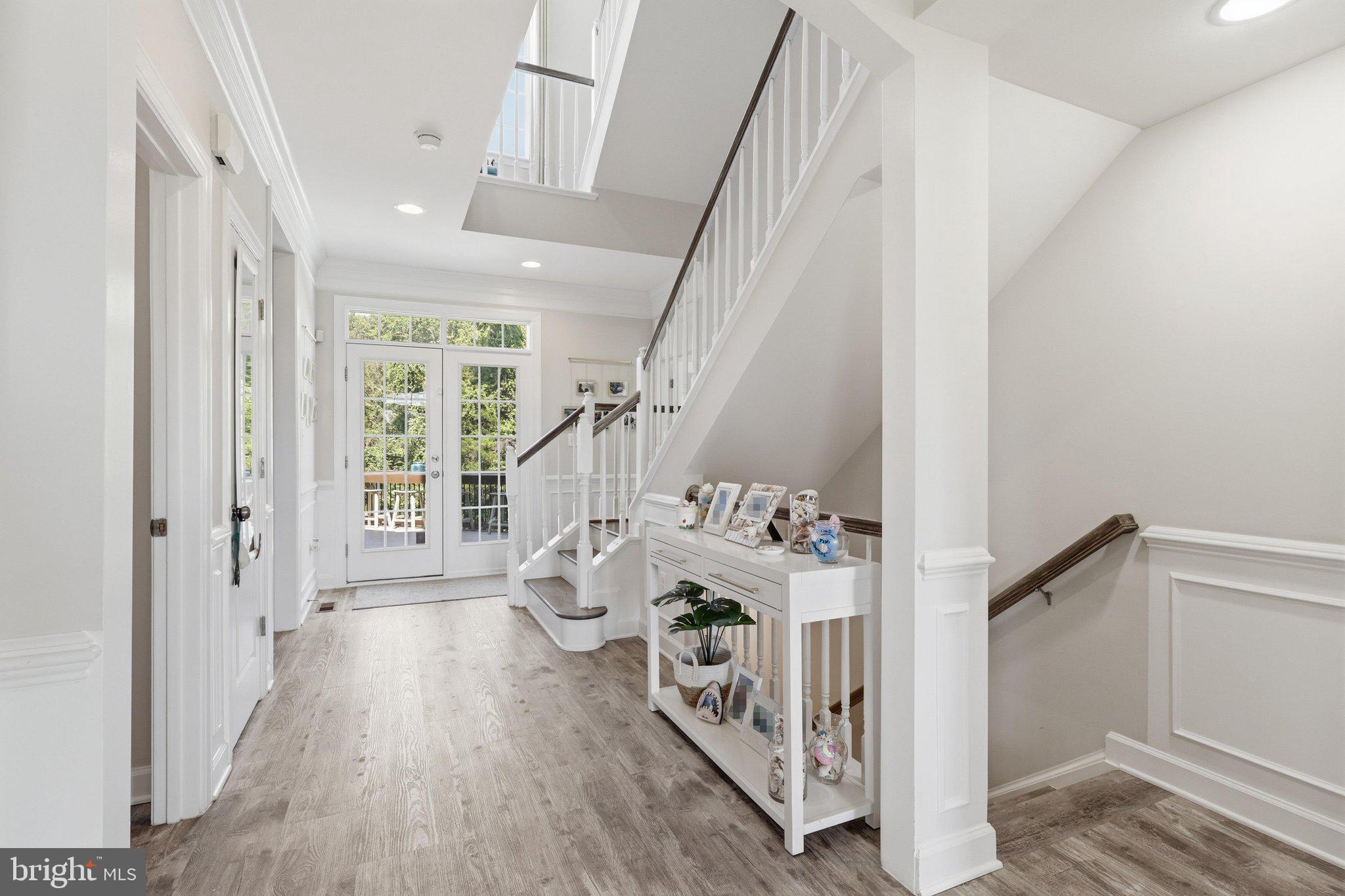BROOKSIDE - Residential