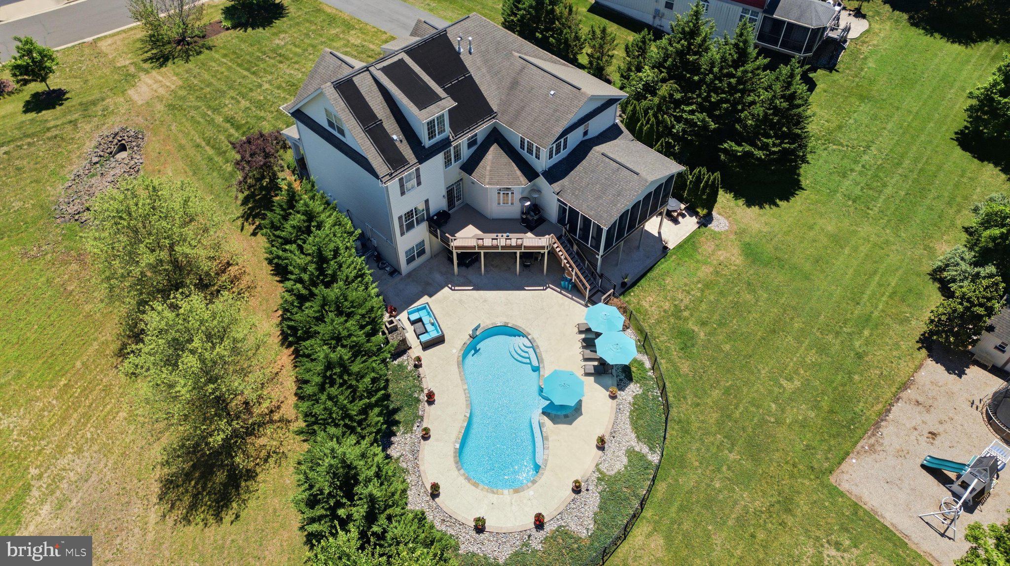 BROOKSIDE - Residential