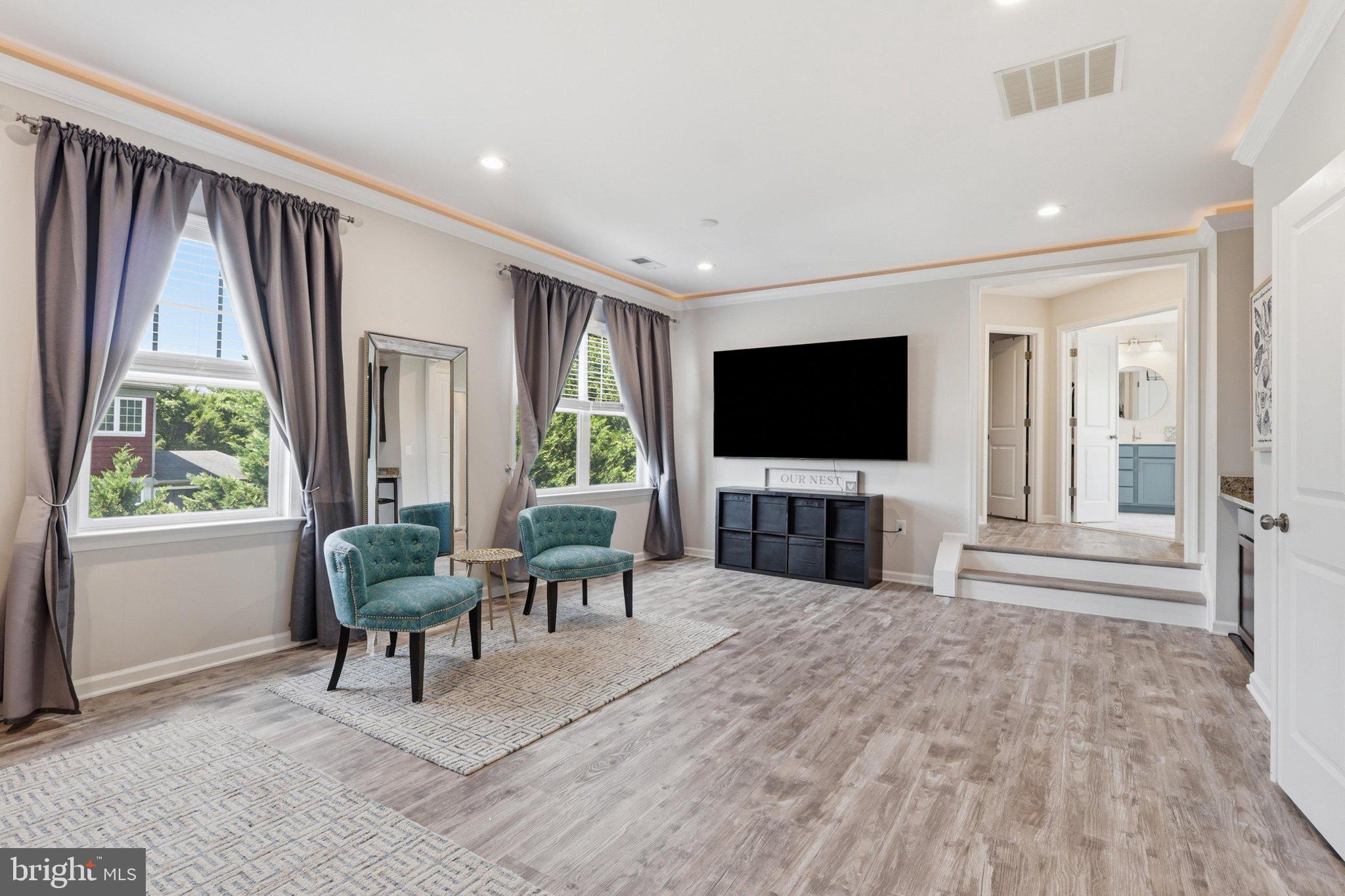 BROOKSIDE - Residential