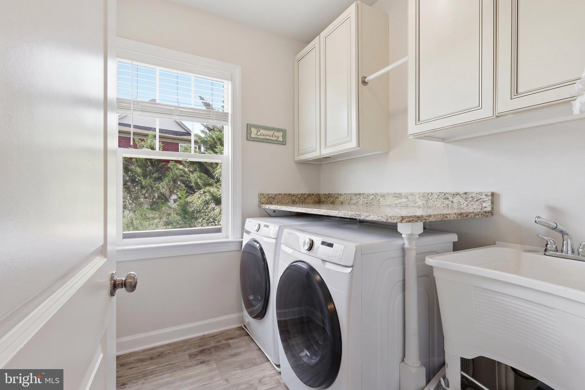 BROOKSIDE - Residential