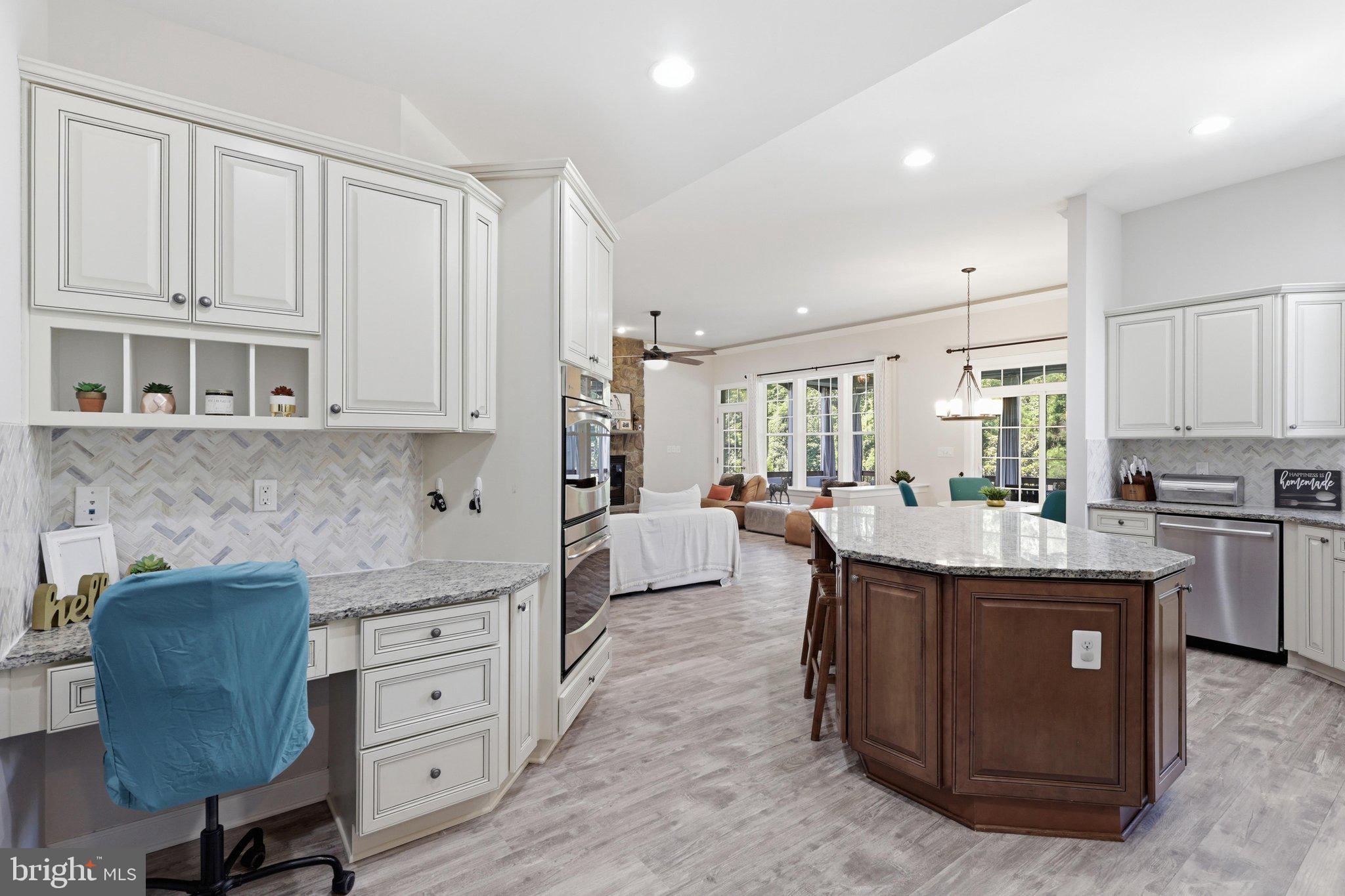 BROOKSIDE - Residential