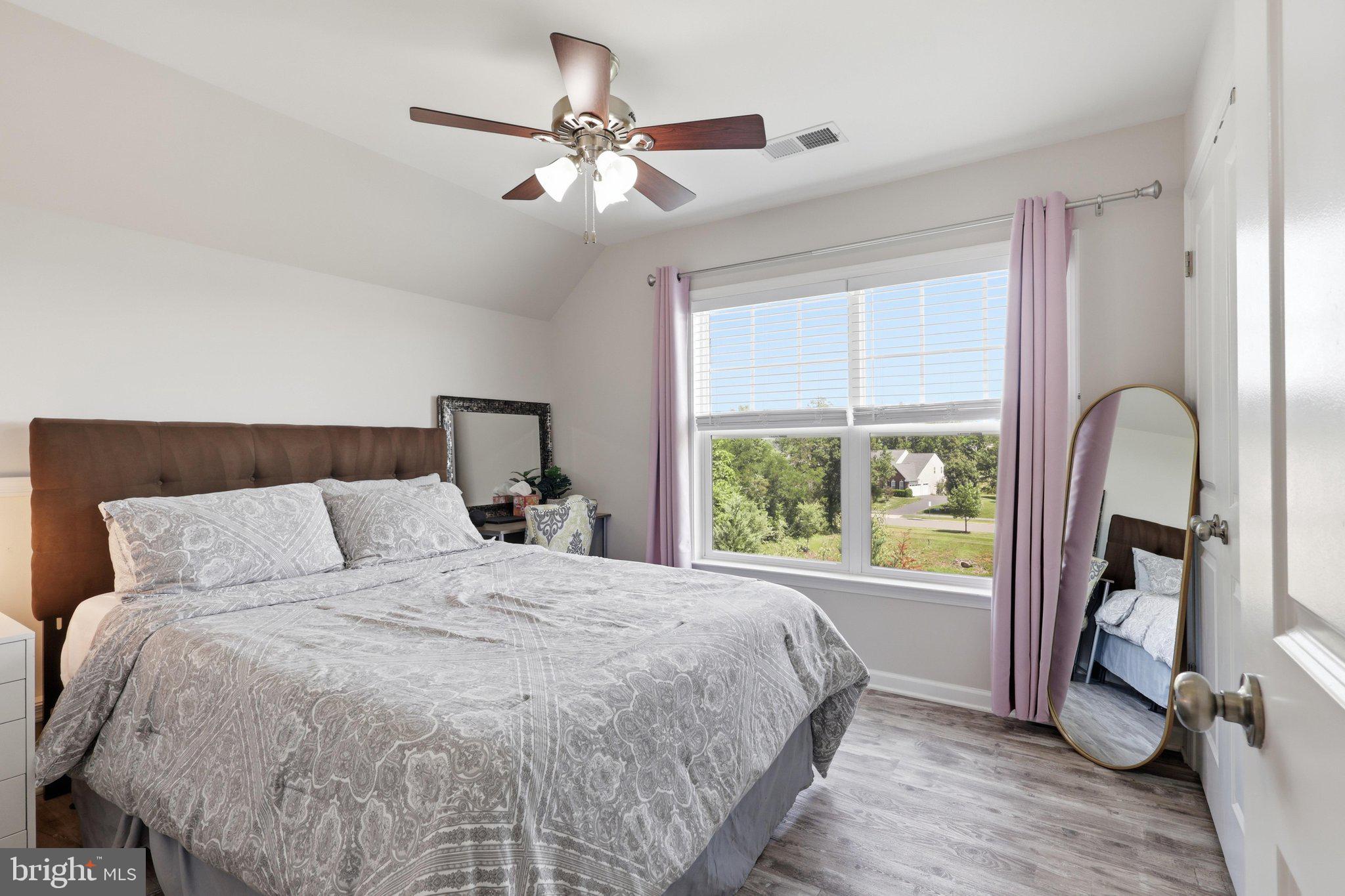 BROOKSIDE - Residential