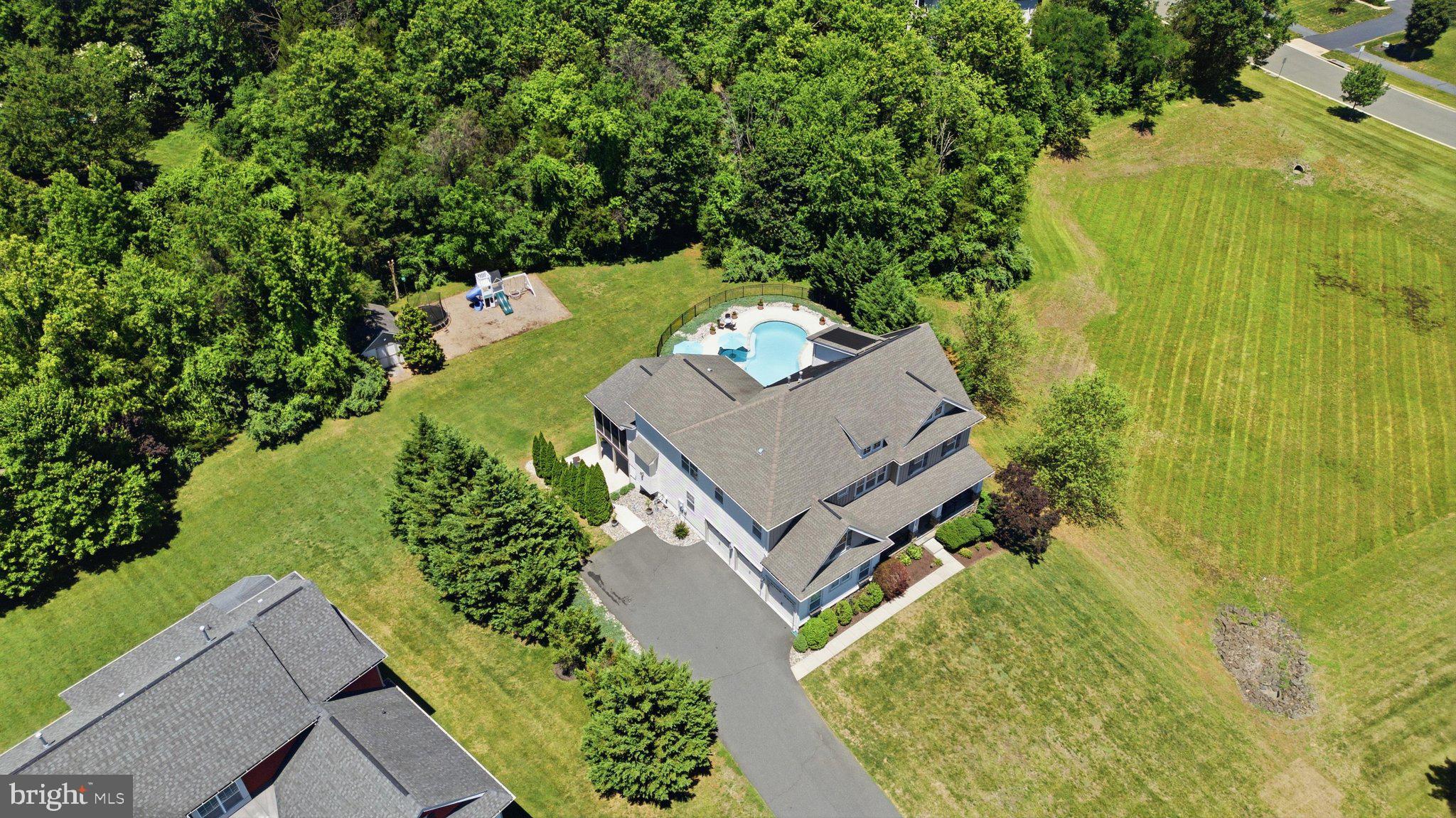 BROOKSIDE - Residential