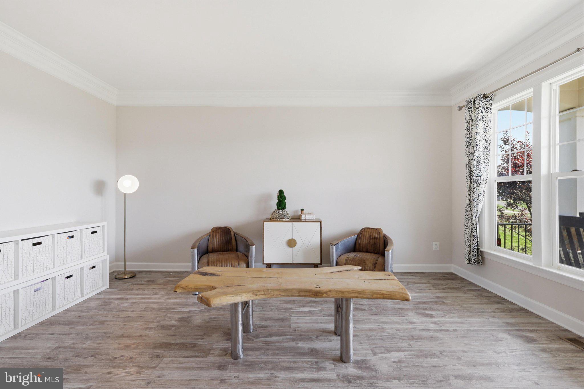 BROOKSIDE - Residential