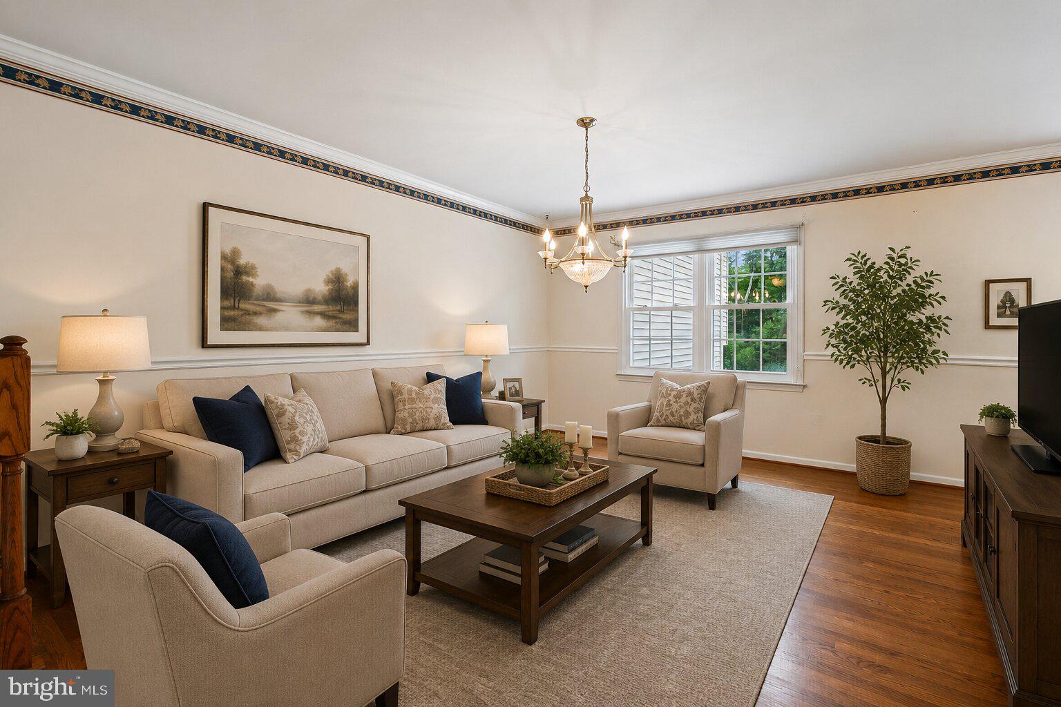 NEWINGTON STATION - Residential