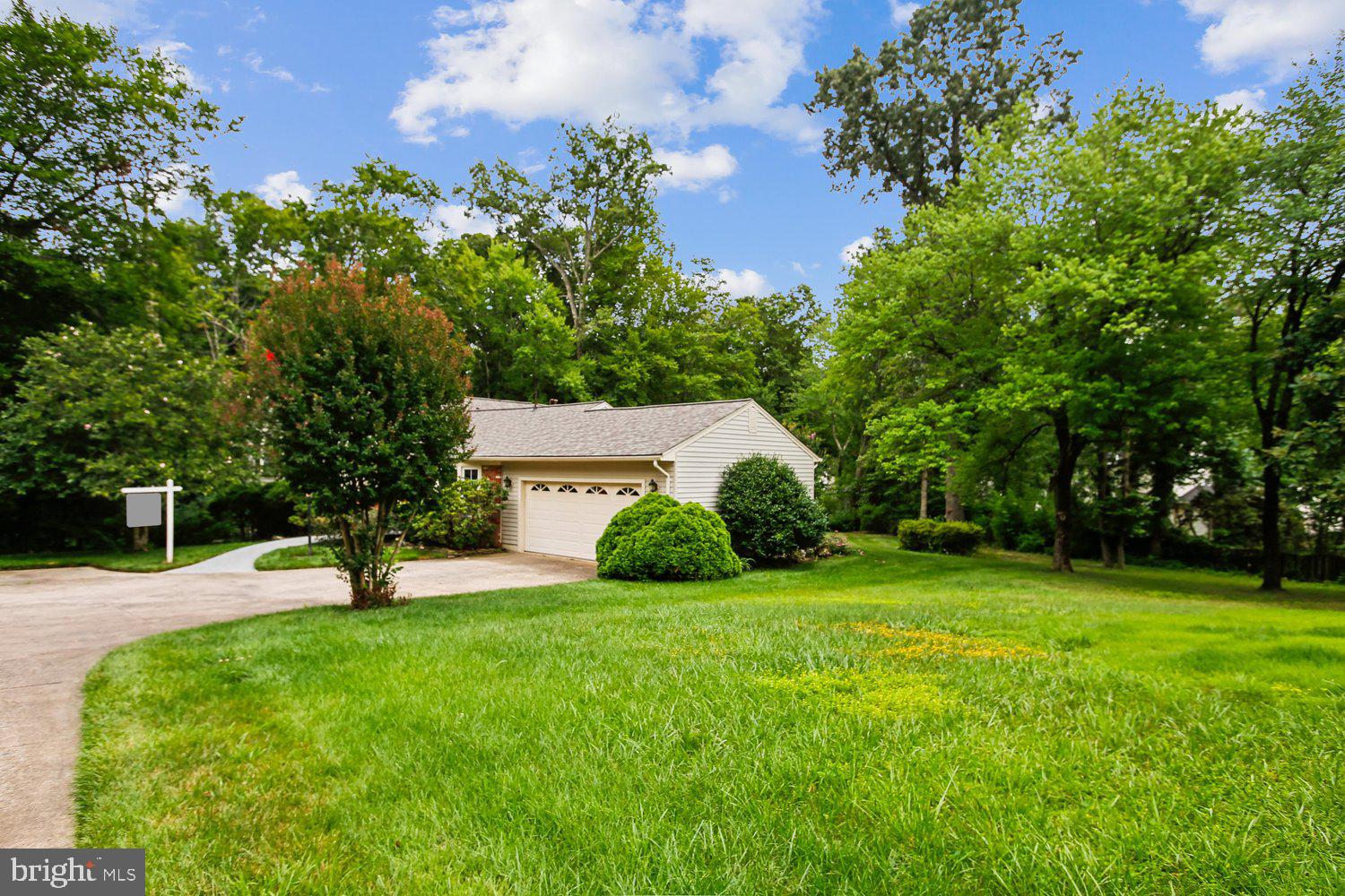 NEWINGTON STATION - Residential